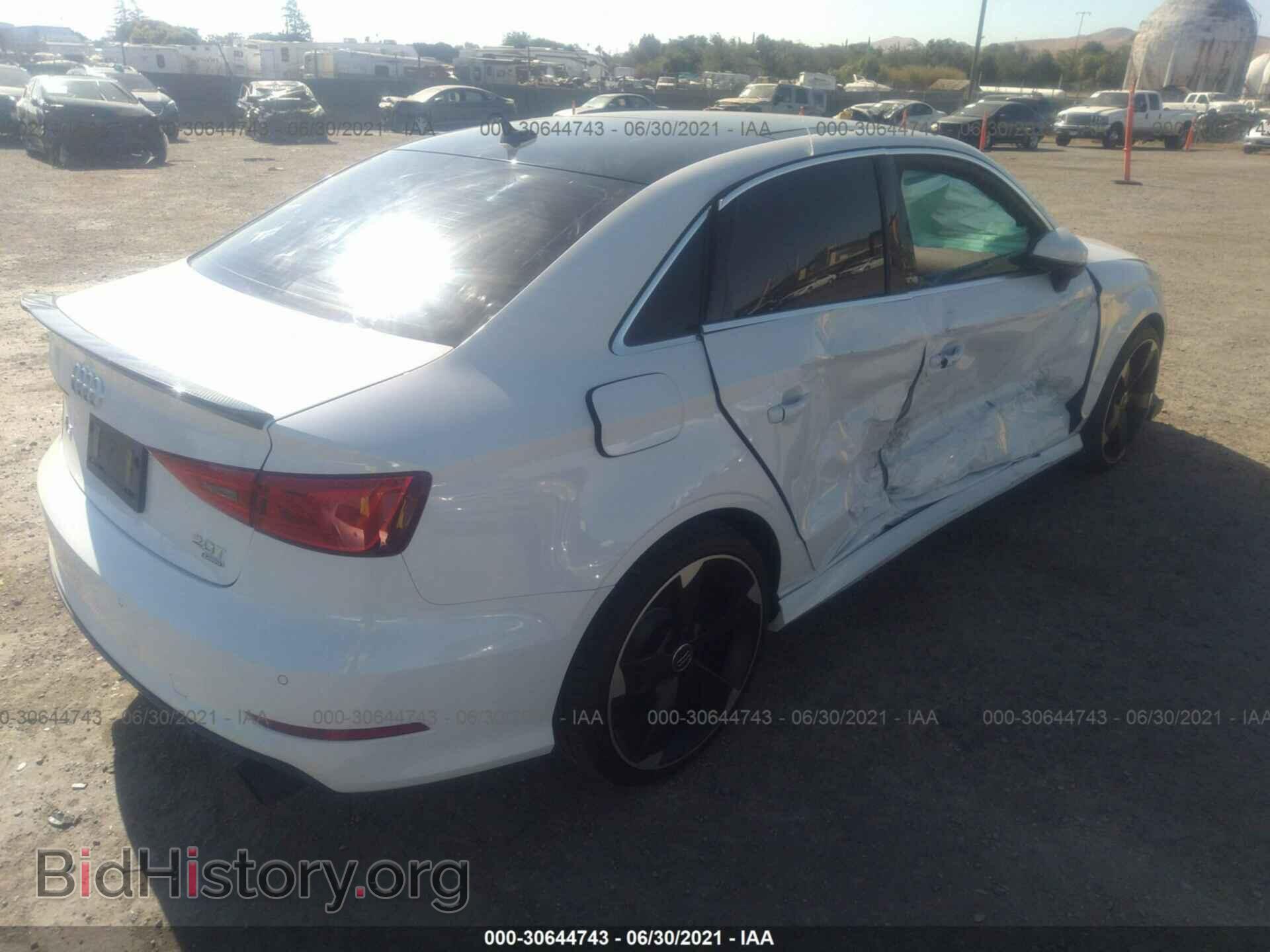2015 AUDI A3 - VIN: WAUKFGFF3F1000814 - Фото 4