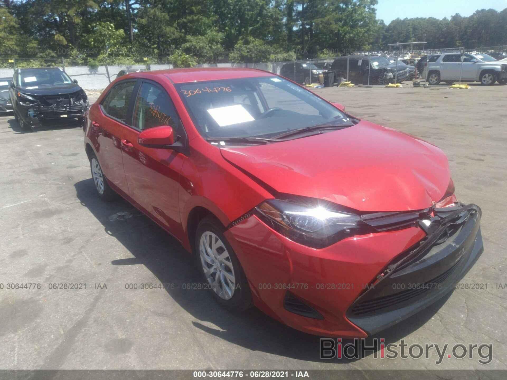 Photo 5YFBURHE9KP944342 - TOYOTA COROLLA 2019