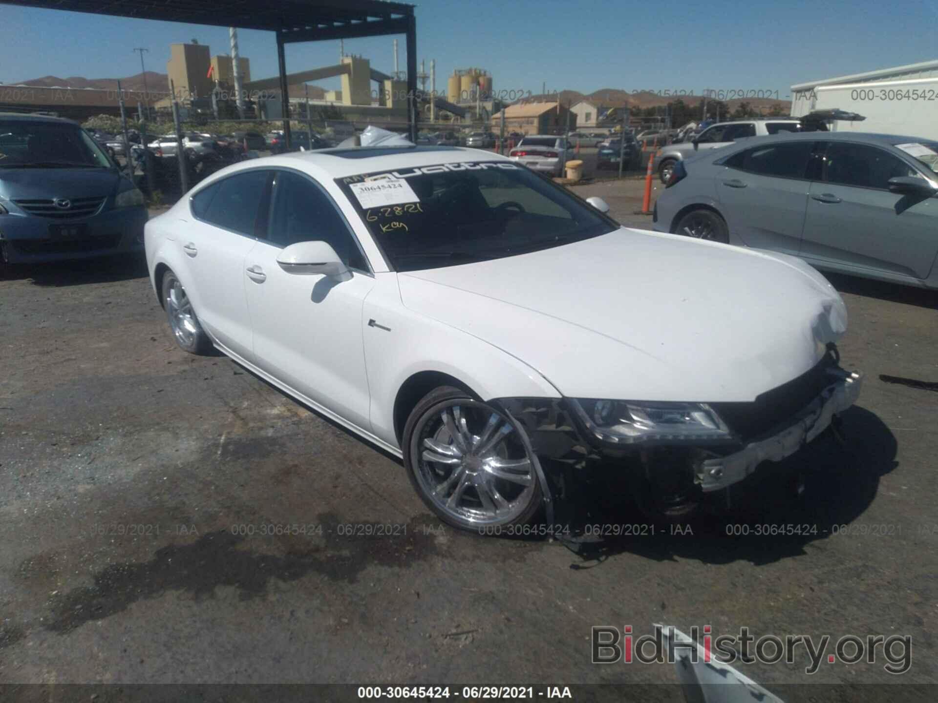 Photo WAUWGAFC2EN073116 - AUDI A7 2014