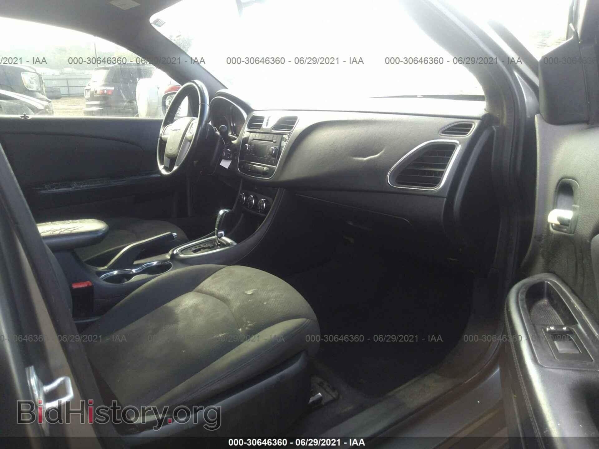 2012 CHRYSLER 200 - VIN: 1C3CCBBB1CN121047 - Photo 5