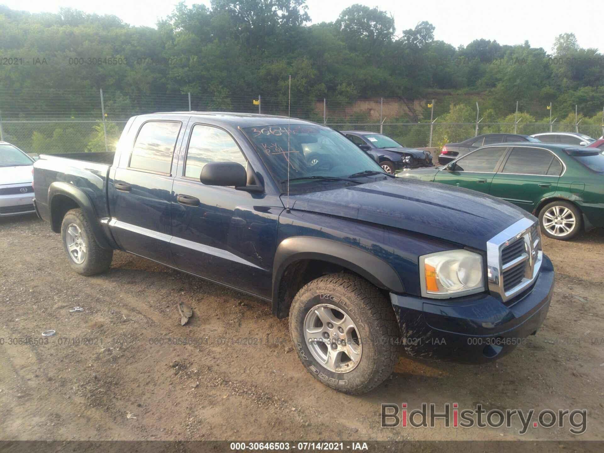 Photo 1D3HW48KX7S200307 - DODGE DAKOTA 2007