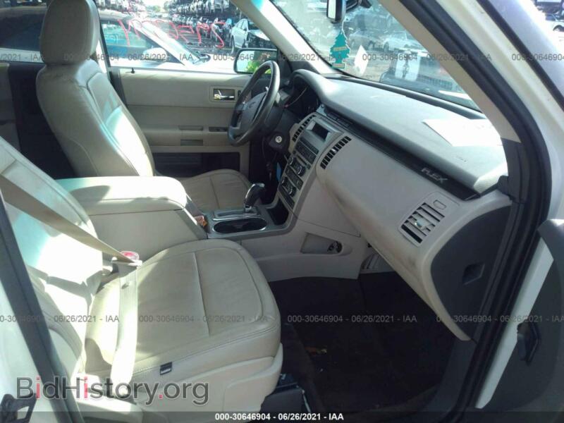 2011 Ford FLEX (VIN 2FMGK5BC7BBD28722) — фото 5 из 11