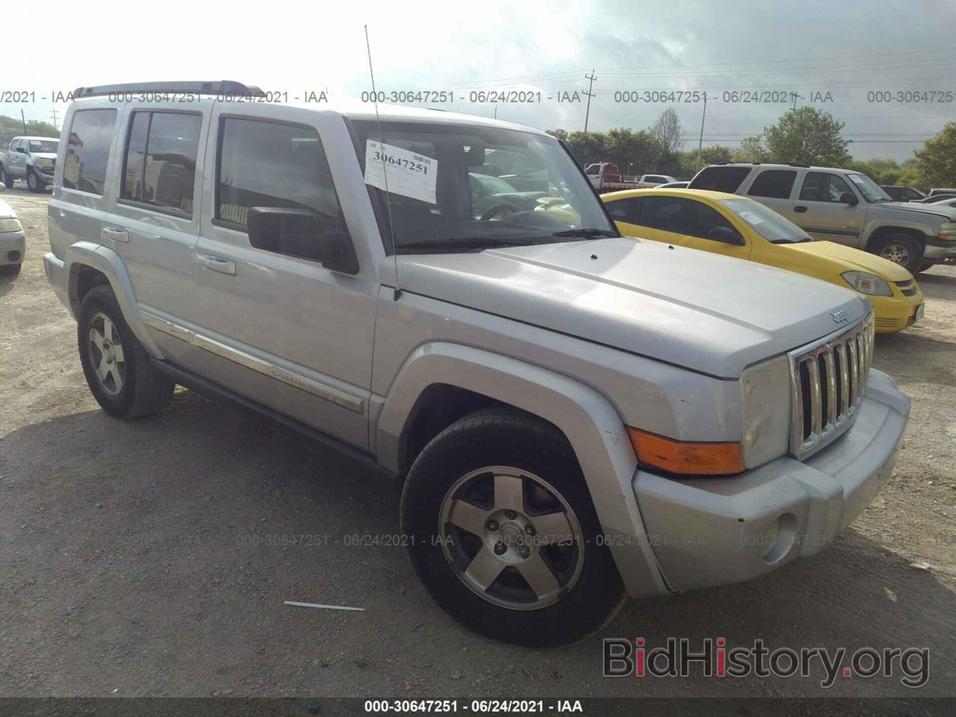 Photo 1J4RG4GK6AC130439 - JEEP COMMANDER 2010