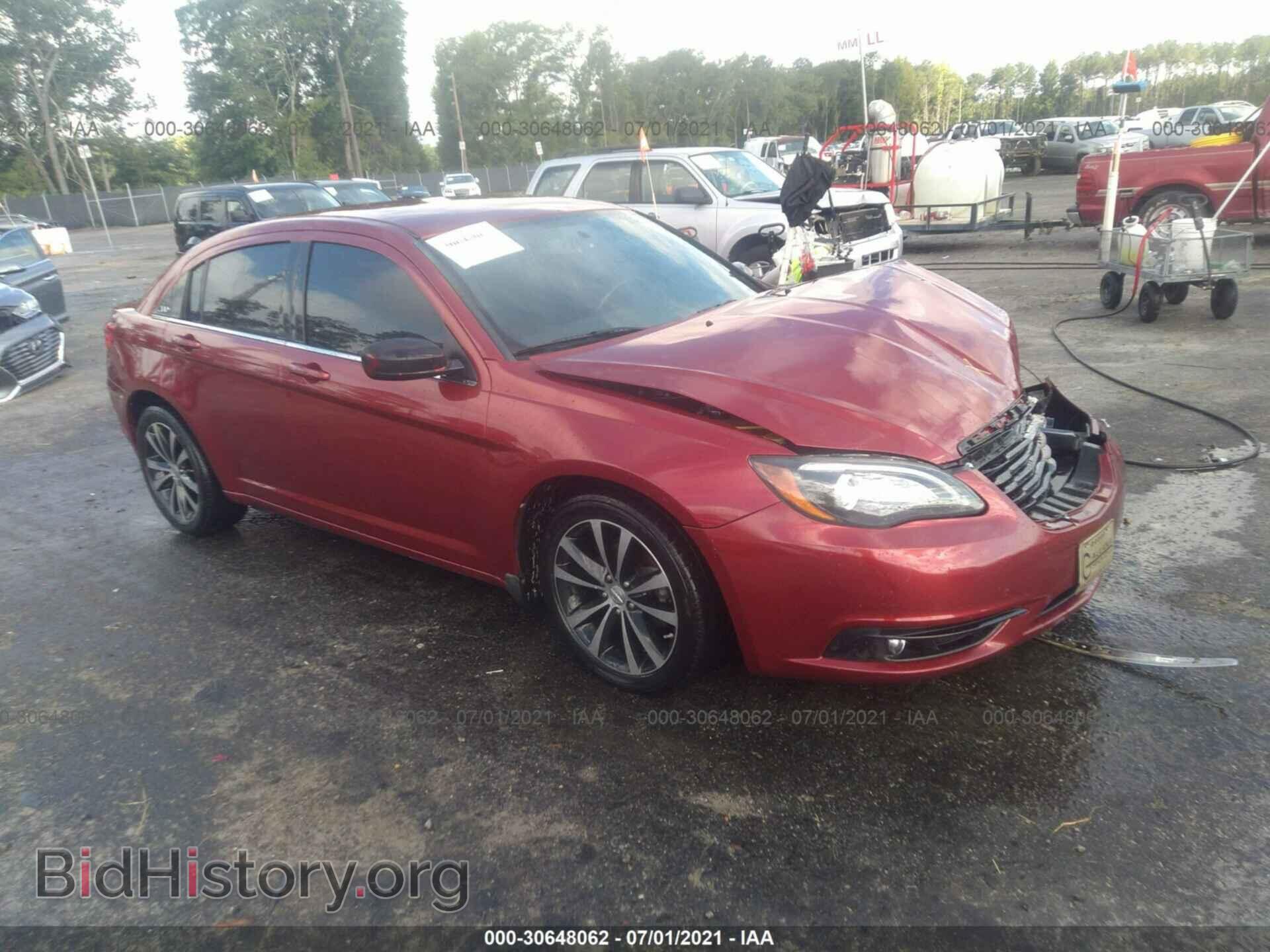 Photo 1C3CCBCG4DN767257 - CHRYSLER 200 2013