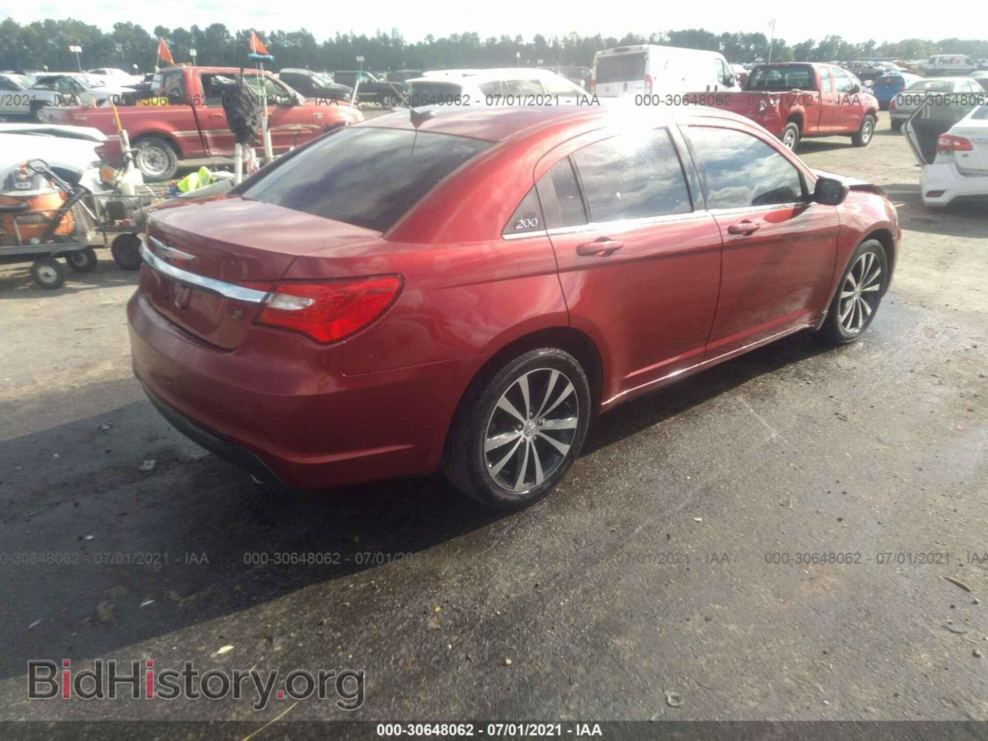 2013 CHRYSLER 200 - VIN: 1C3CCBCG4DN767257 - Фото 4