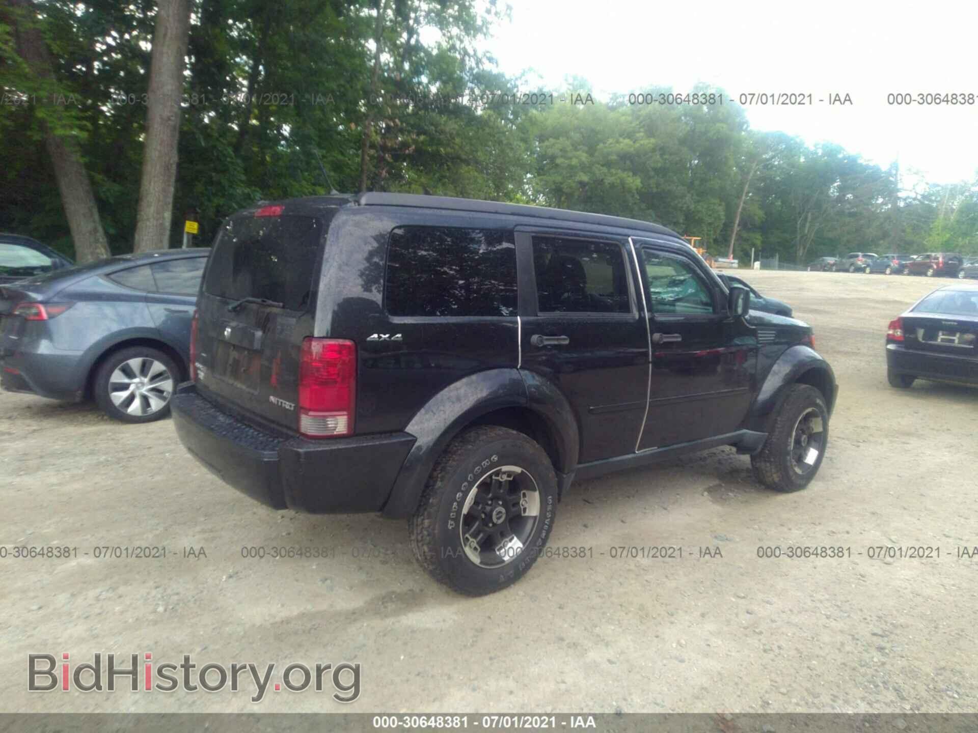 2011 DODGE NITRO - VIN: 1D4PU4GK6BW598180 - Photo 4