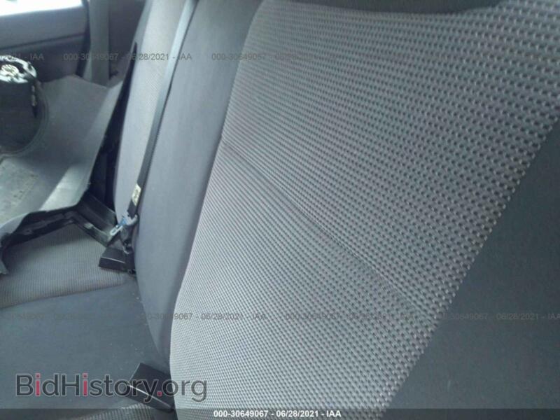 2011 Dodge CALIBER (VIN 1B3CB3HA6BD160743) — photo 8 of 11