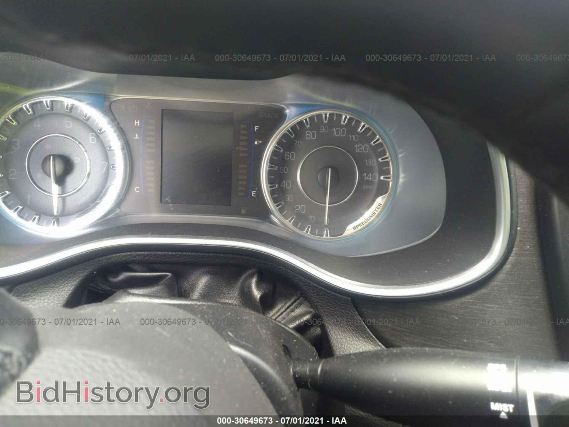 2016 CHRYSLER 200 - VIN: 1C3CCCAB5GN190238 - Фото 7