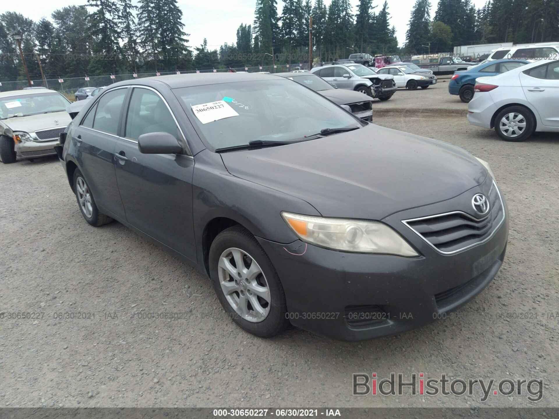 Photo 4T1BF3EK2BU655769 - TOYOTA CAMRY 2011