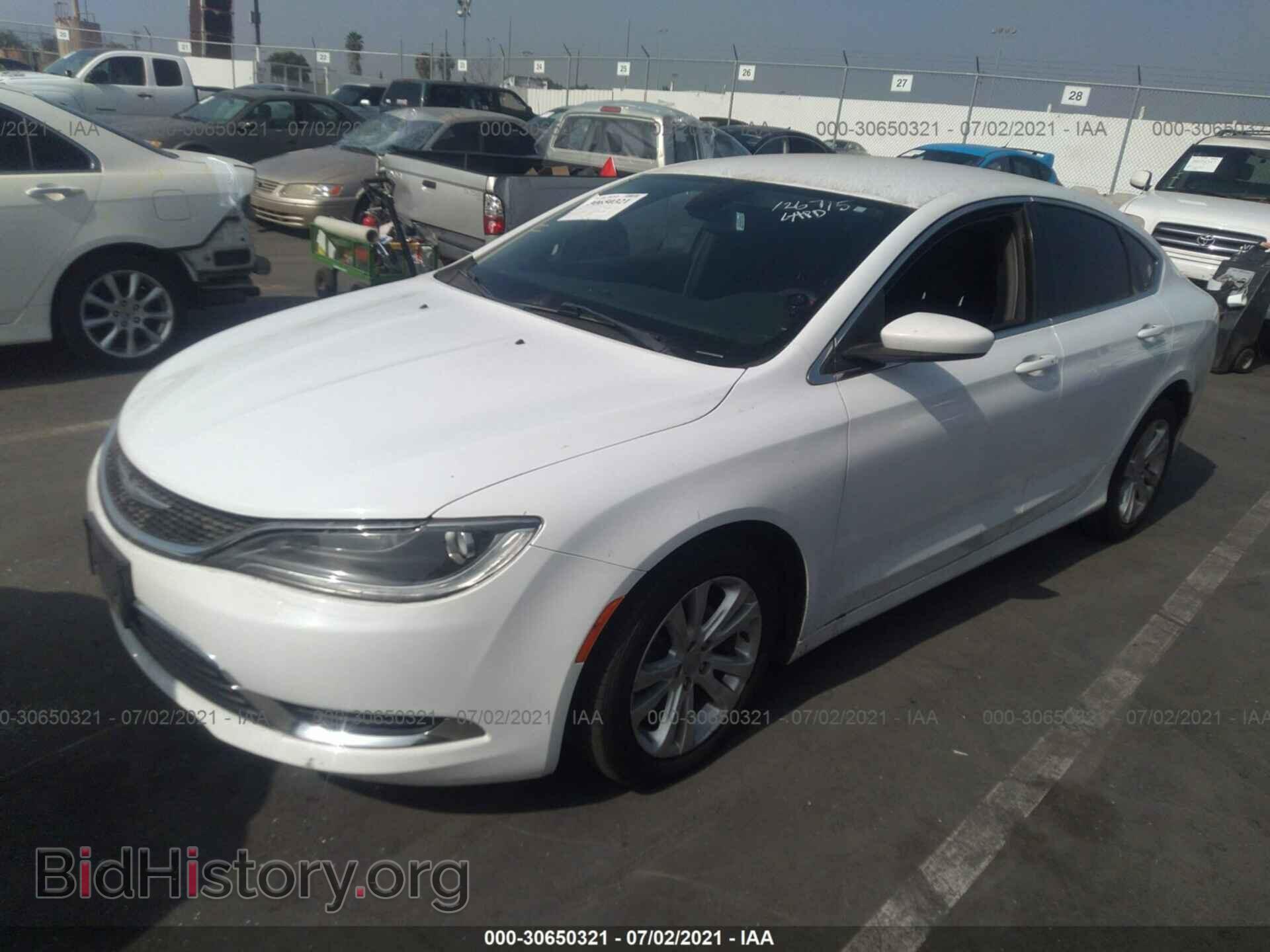 2015 CHRYSLER 200 - VIN: 1C3CCCAB4FN711559 - Фото 2