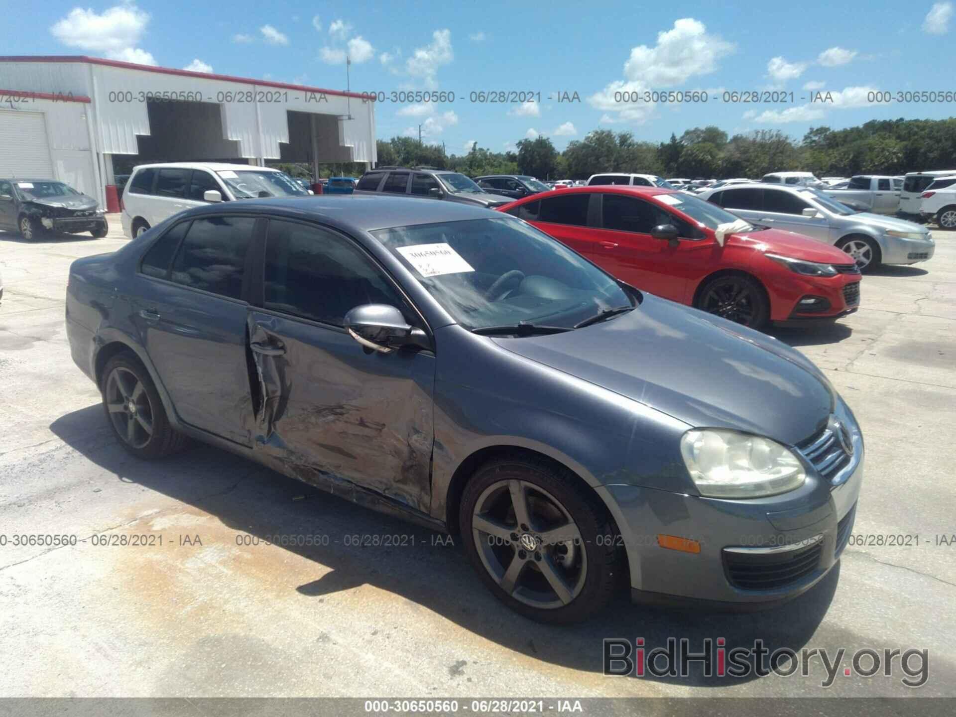 Photo 3VWJM71K79M009836 - VOLKSWAGEN JETTA SEDAN 2009