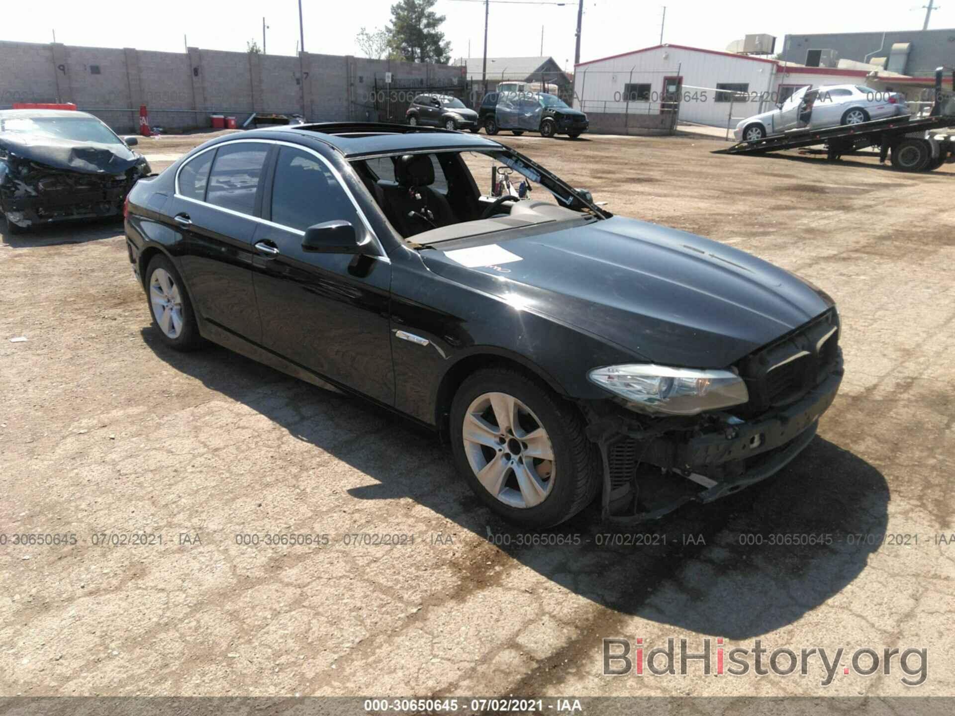 Photo WBAFR1C50BC751224 - BMW 5 SERIES 2011