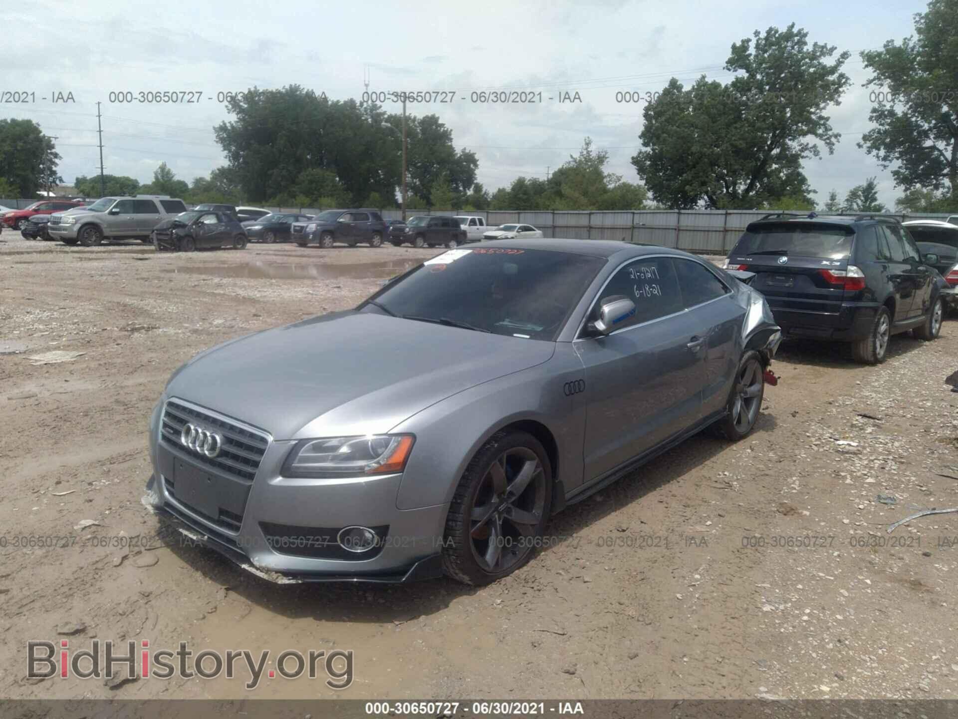 2010 AUDI A5 - VIN: WAU3FAFR3AA063173 - Фото 2