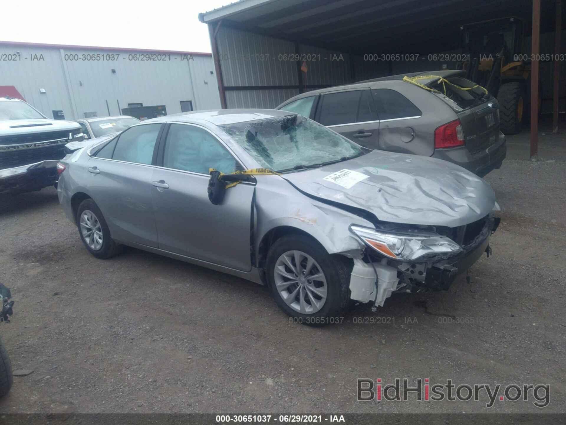 Photo 4T4BF1FK7FR514663 - TOYOTA CAMRY 2015