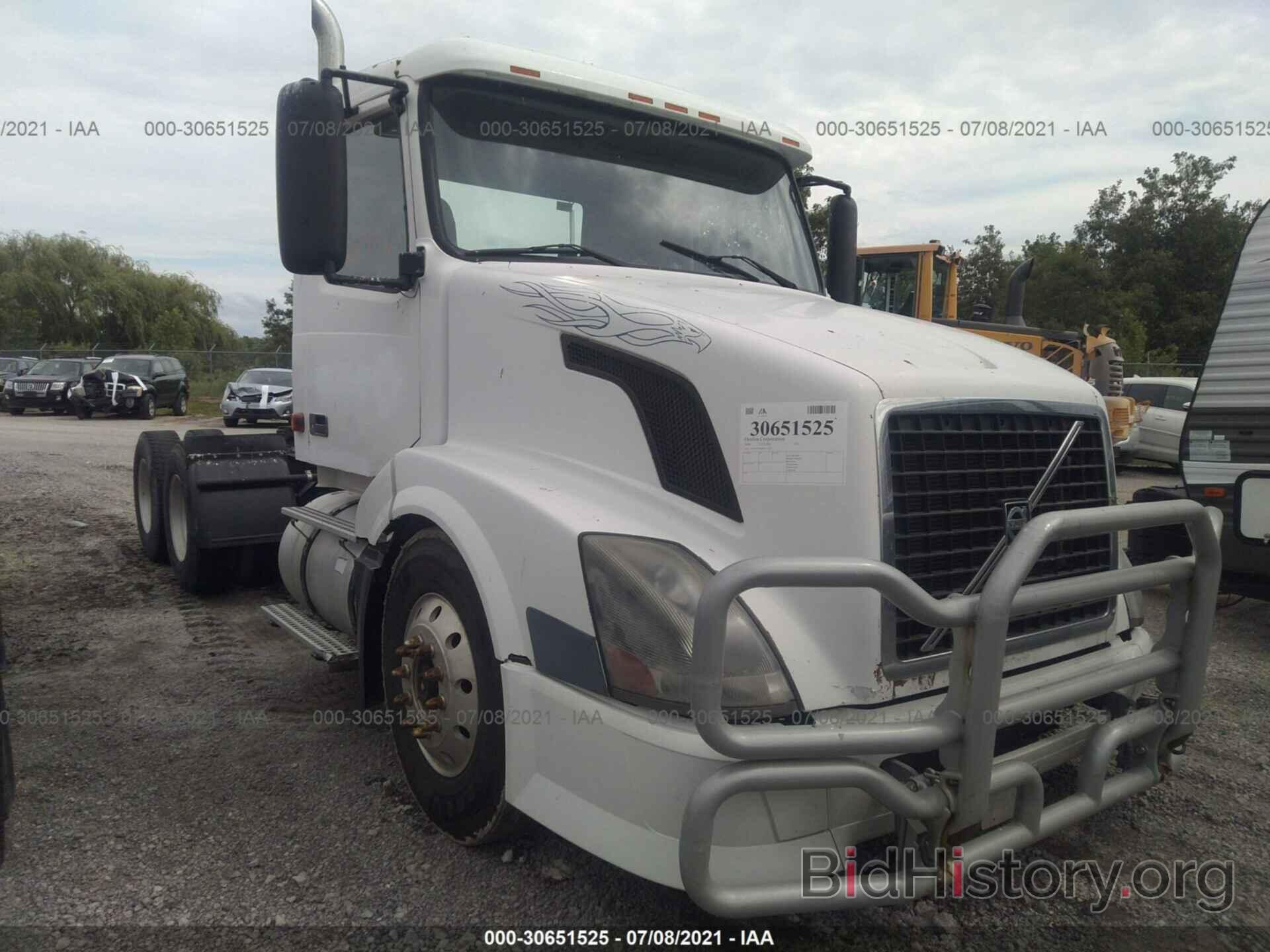 Photo 4V4NC9GH06N413520 - VOLVO VN 2006