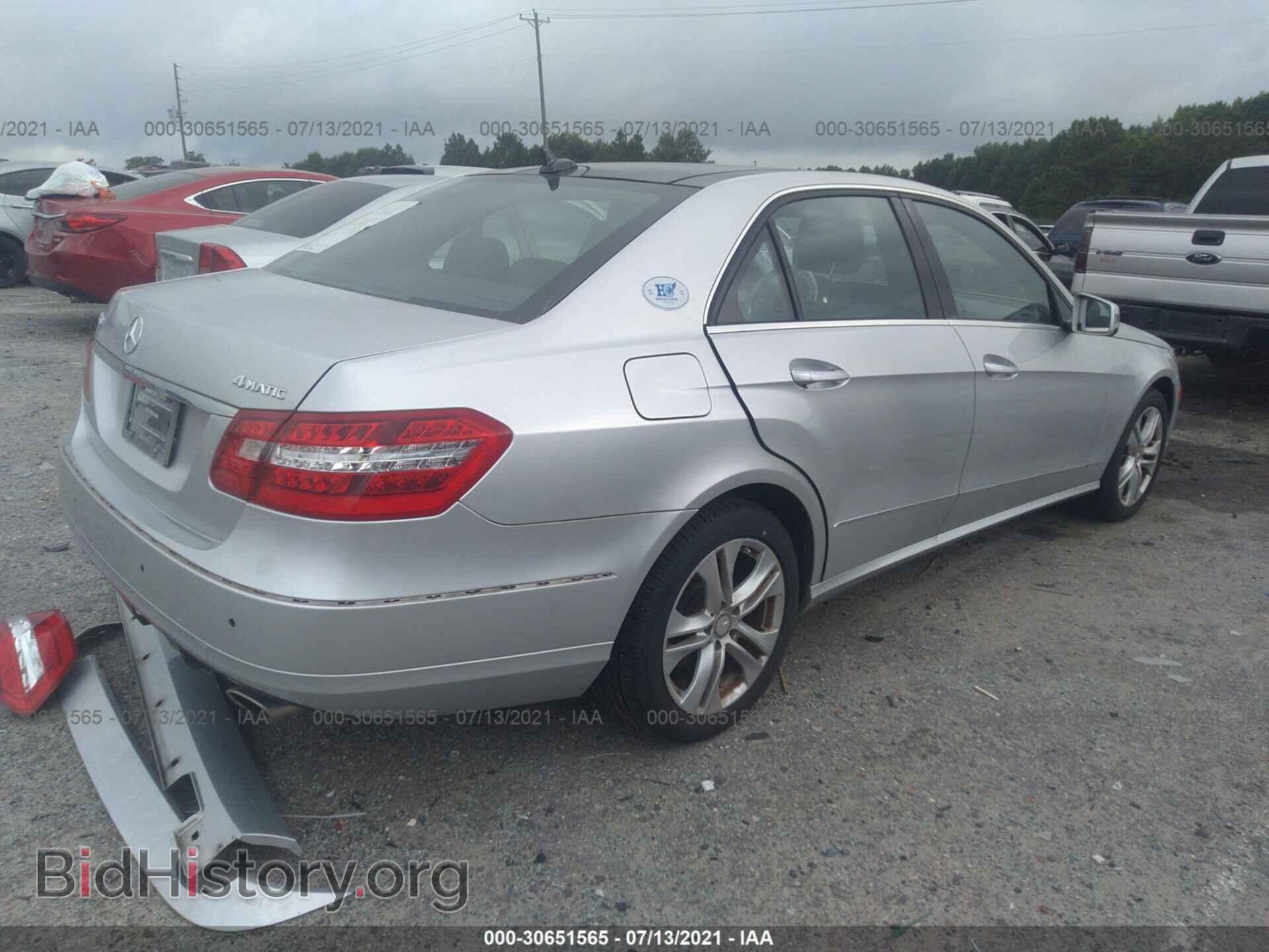 2011 MERCEDES-BENZ E-CLASS - VIN: WDDHF8HB6BA357241 - Фото 4