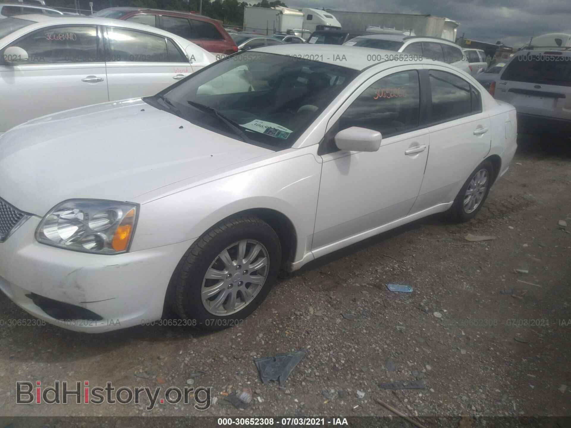 2011 MITSUBISHI GALANT - VIN: 4A32B2FF0BE022352 - Фото 2
