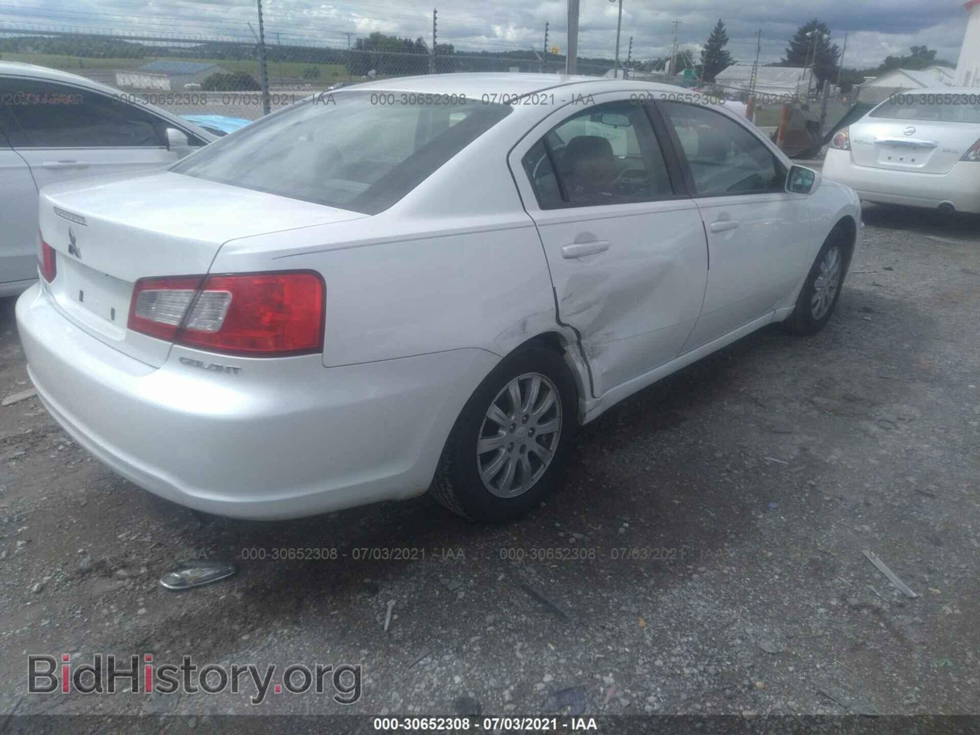 2011 MITSUBISHI GALANT - VIN: 4A32B2FF0BE022352 - Фото 4