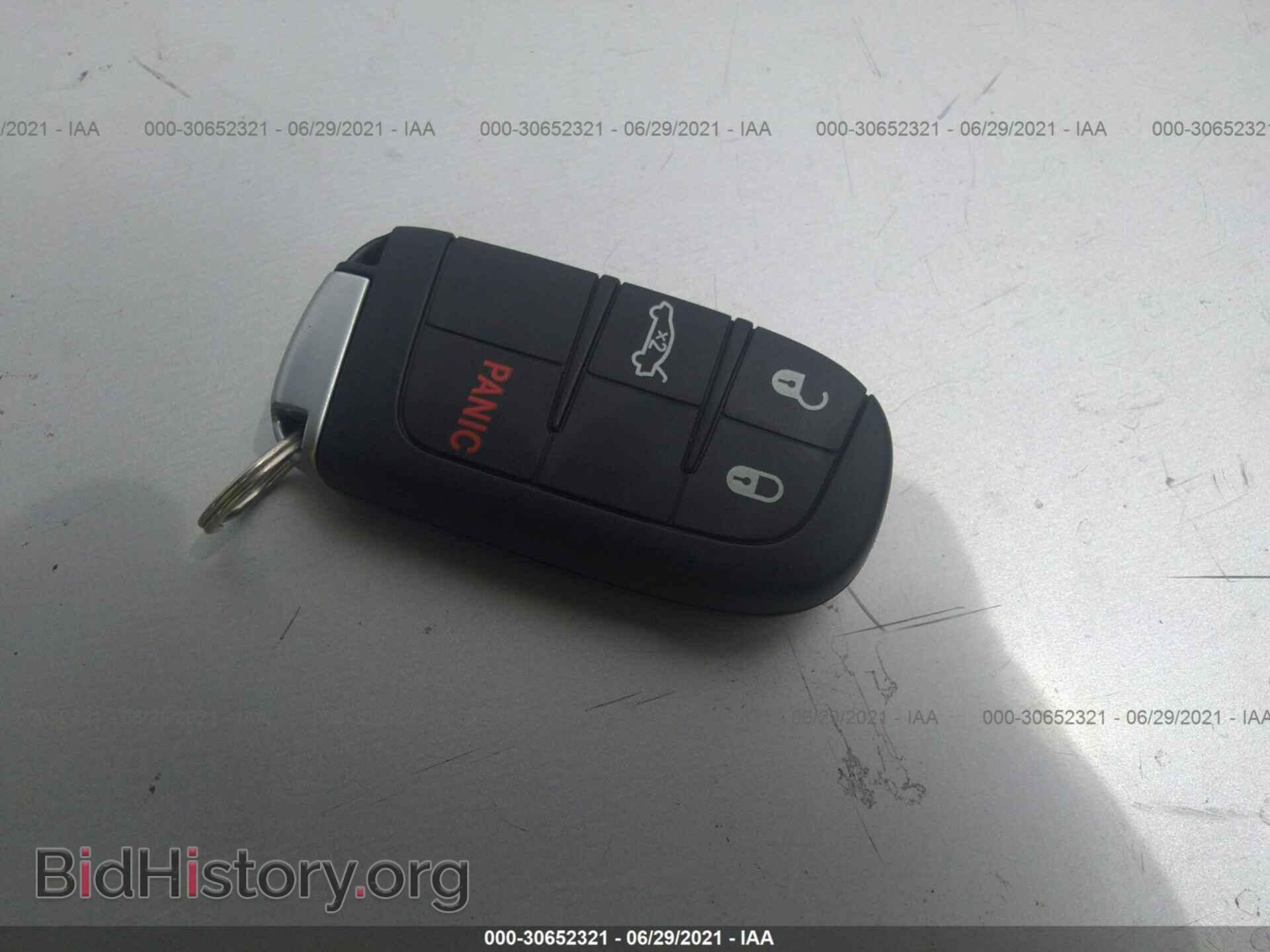 2016 DODGE CHALLENGER - VIN: 2C3CDZAG0GH345993 - Фото 11