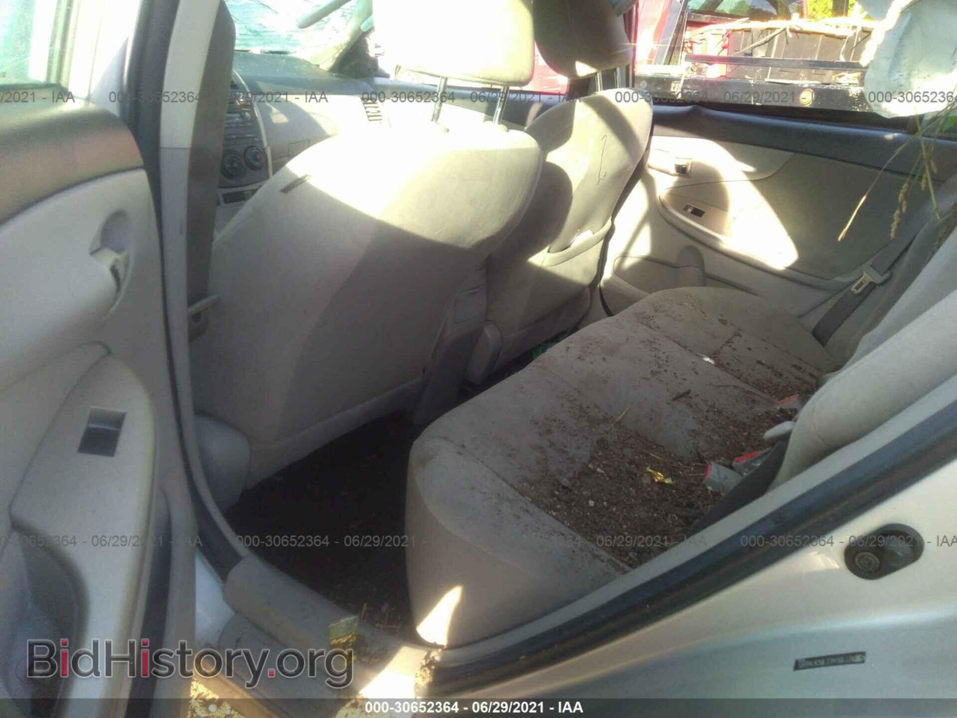 2011 TOYOTA COROLLA - VIN: 2T1BU4EE1BC614685 - Фото 8