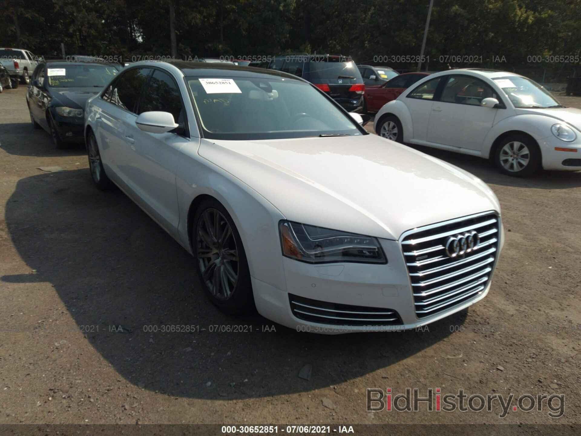 Фотография WAURGAFD6DN013859 - AUDI A8 L 2013