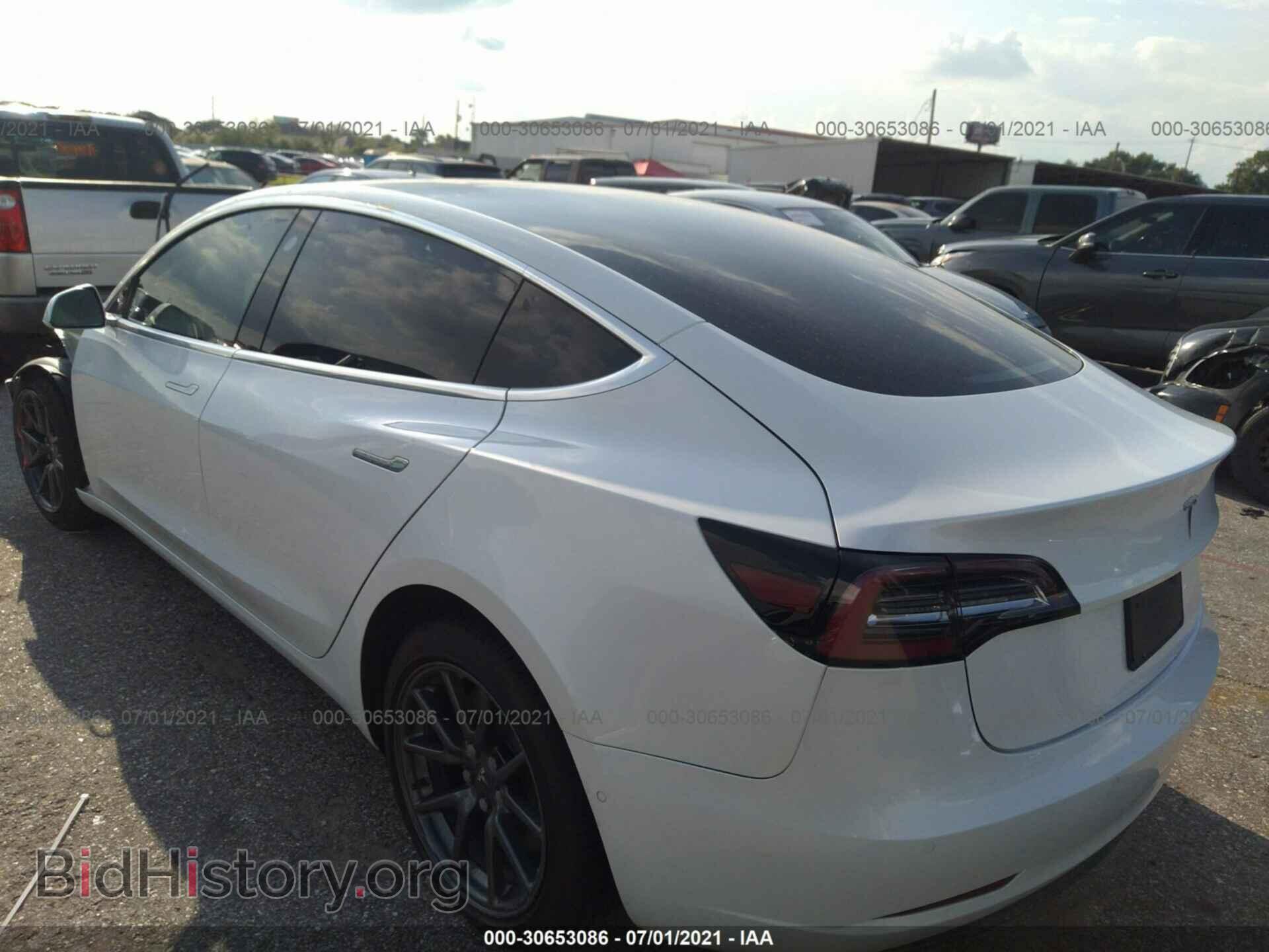 2018 TESLA MODEL 3 - VIN: 5YJ3E1EA7JF153015 - Фото 3