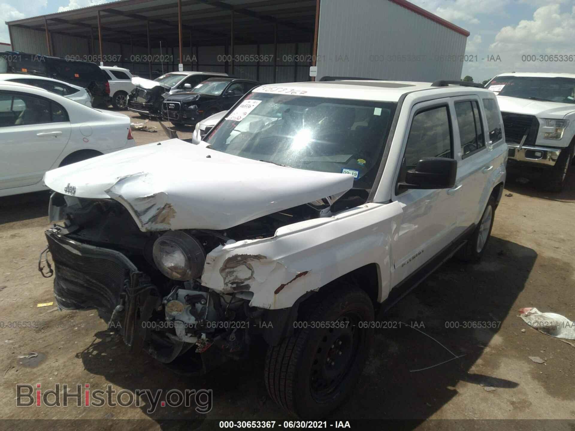 2015 JEEP PATRIOT - VIN: 1C4NJPFB6FD414342 - Фото 2
