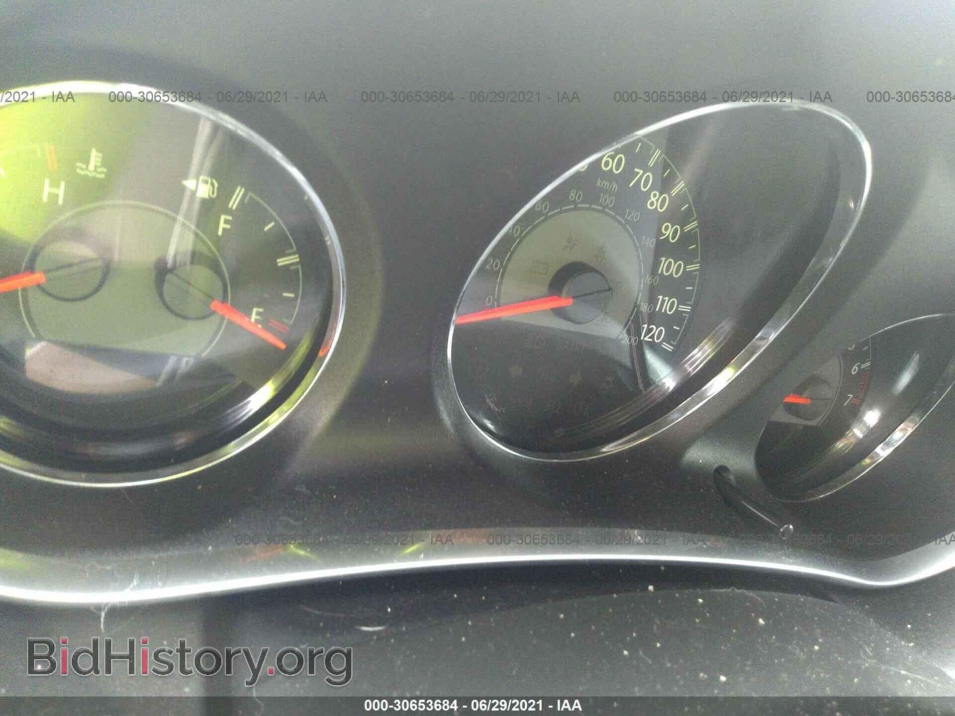 2011 CHRYSLER 200 - VIN: 1C3BC8FGXBN566969 - Фото 7