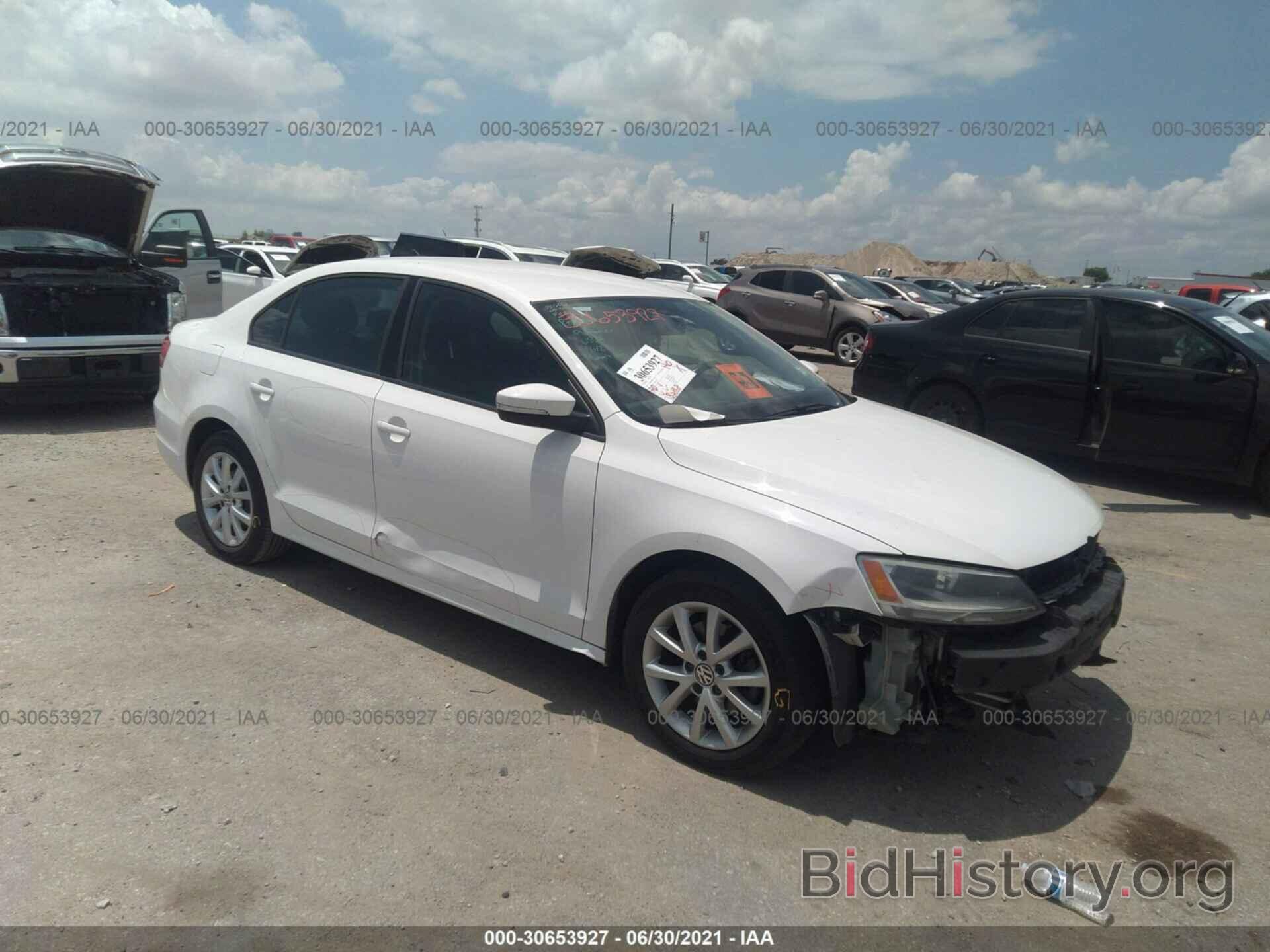 Photo 3VWDX7AJ7BM364717 - VOLKSWAGEN JETTA SEDAN 2011