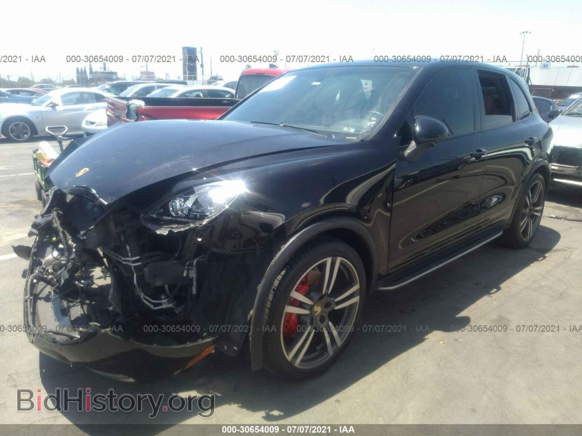 2011 PORSCHE CAYENNE - VIN: WP1AB2A20BLA53405 - Фото 2