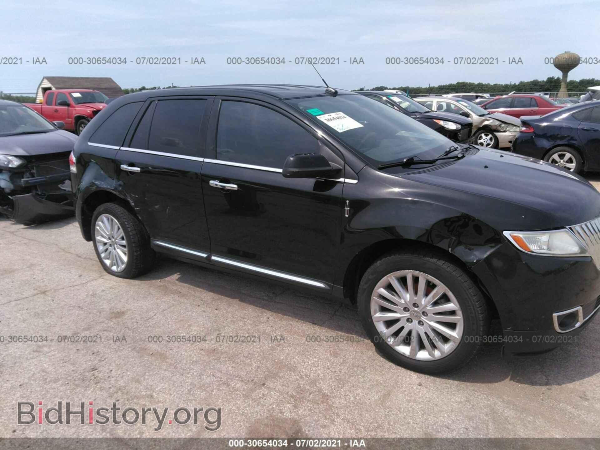 2011 LINCOLN MKX - VIN: 2LMDJ6JK4BBJ24310 - Фото 6