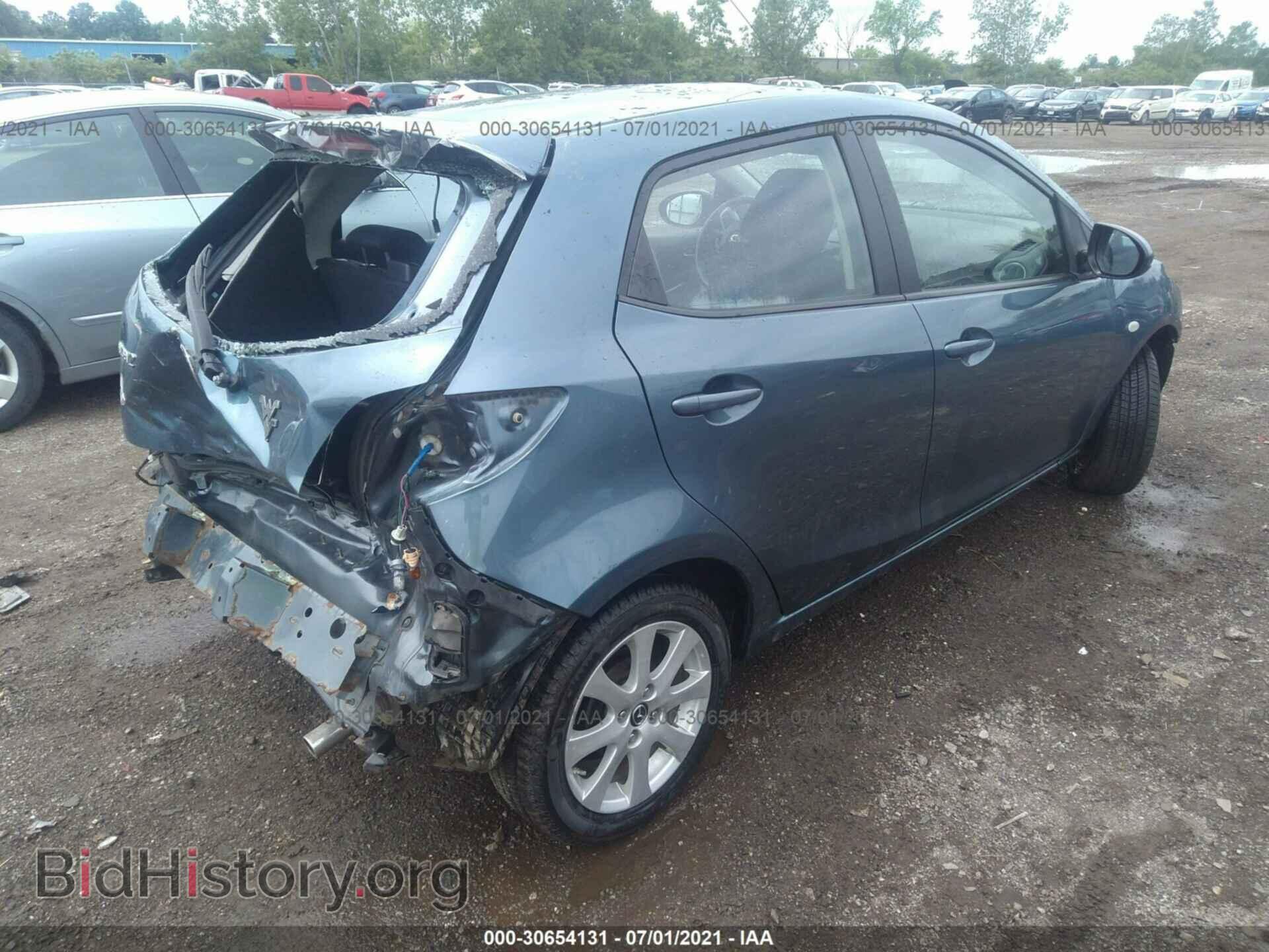 2014 MAZDA MAZDA2 - VIN: JM1DE1LY2E0185878 - Фото 4