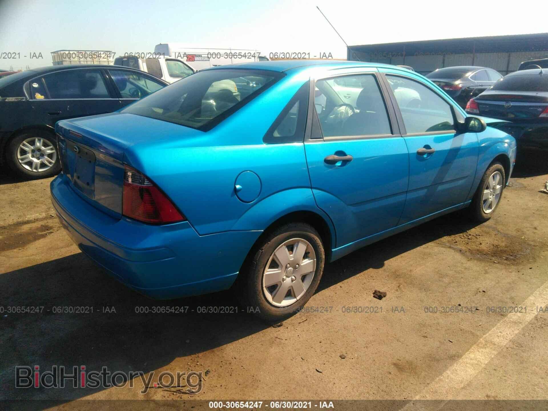 2007 FORD FOCUS - VIN: 1FAFP34N77W160998 - Фото 4