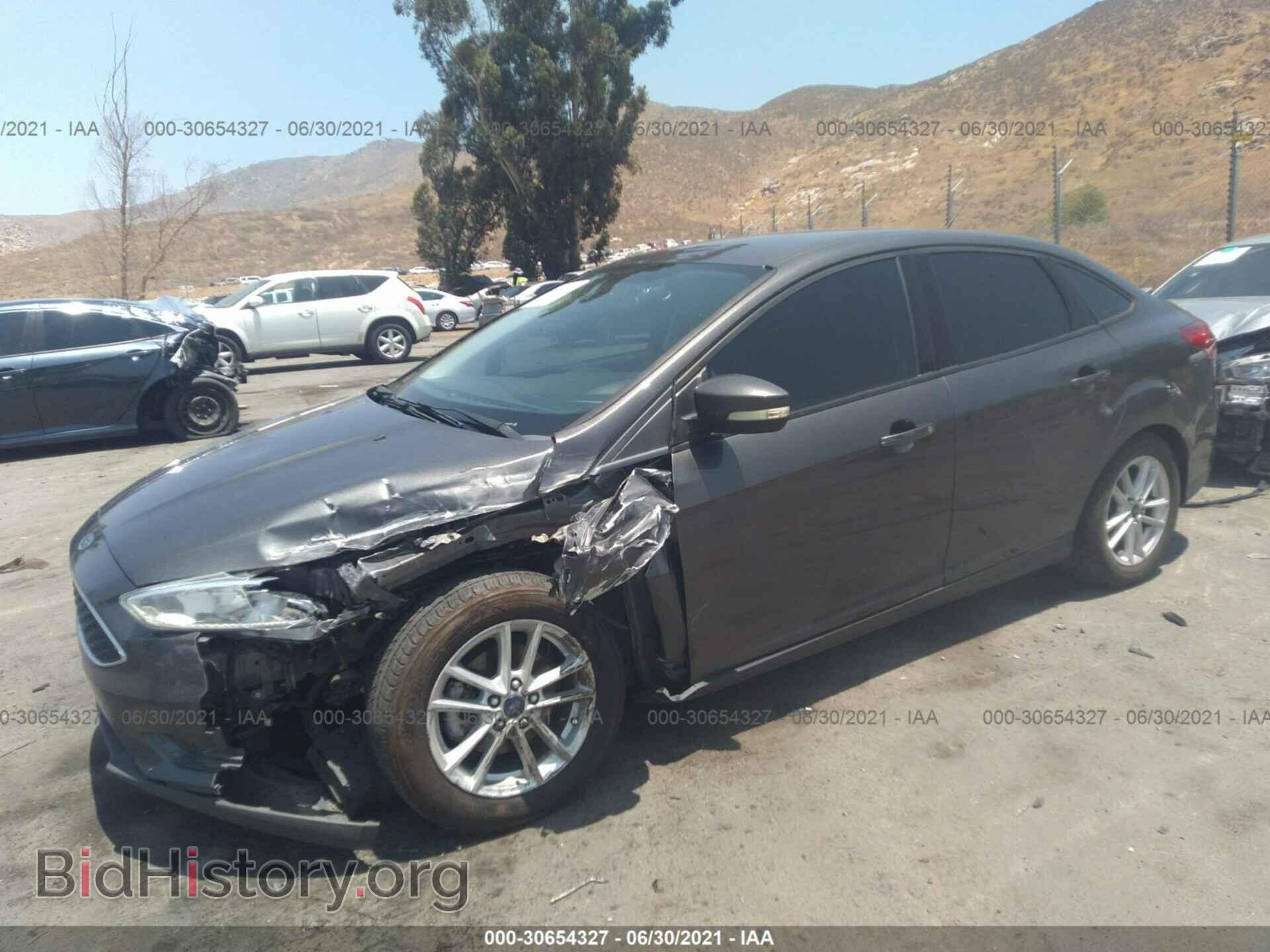2015 FORD FOCUS - VIN: 1FADP3F28FL324589 - Фото 2