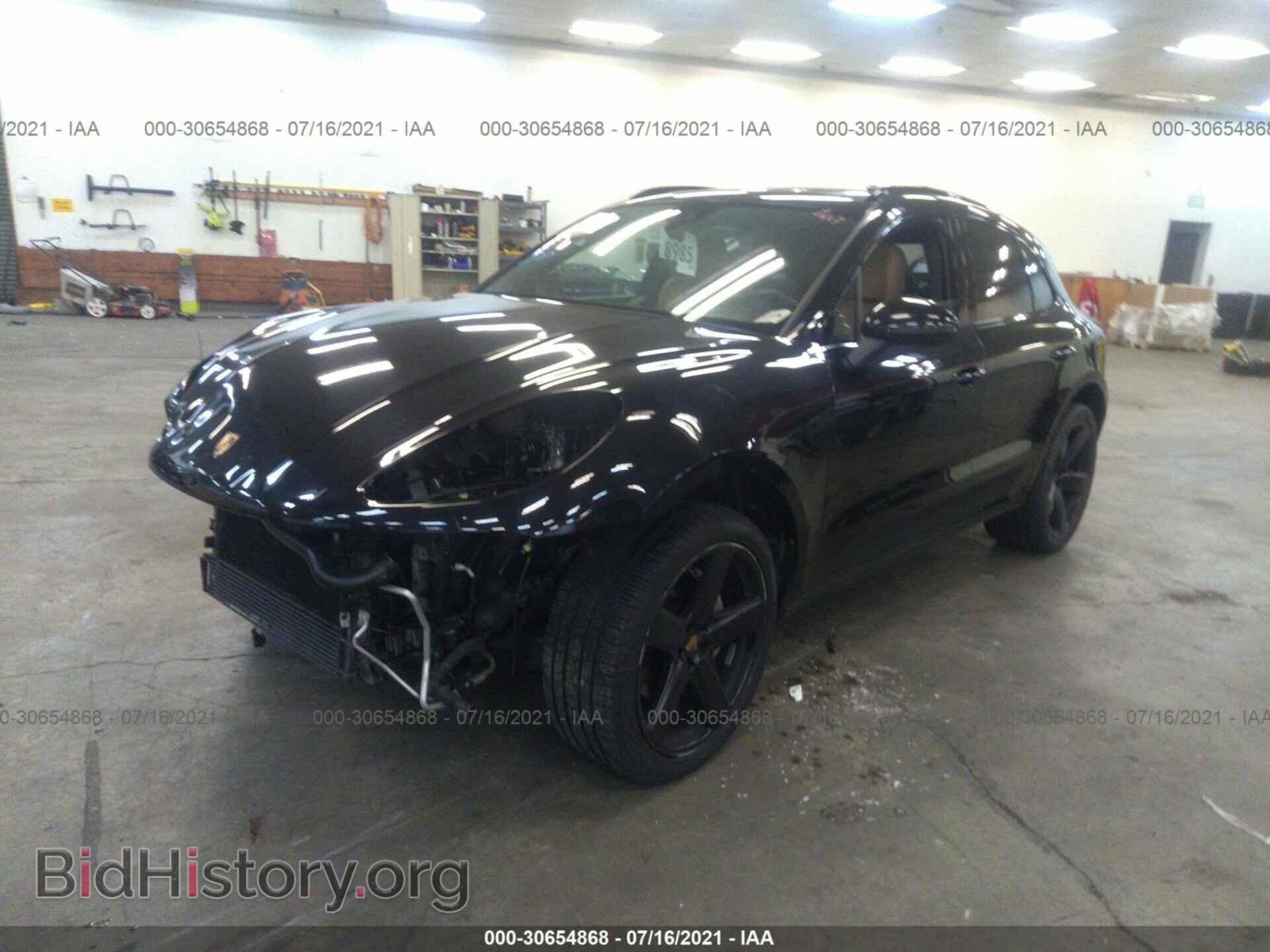 2017 PORSCHE MACAN - VIN: WP1AB2A55HLB10359 - Фото 2