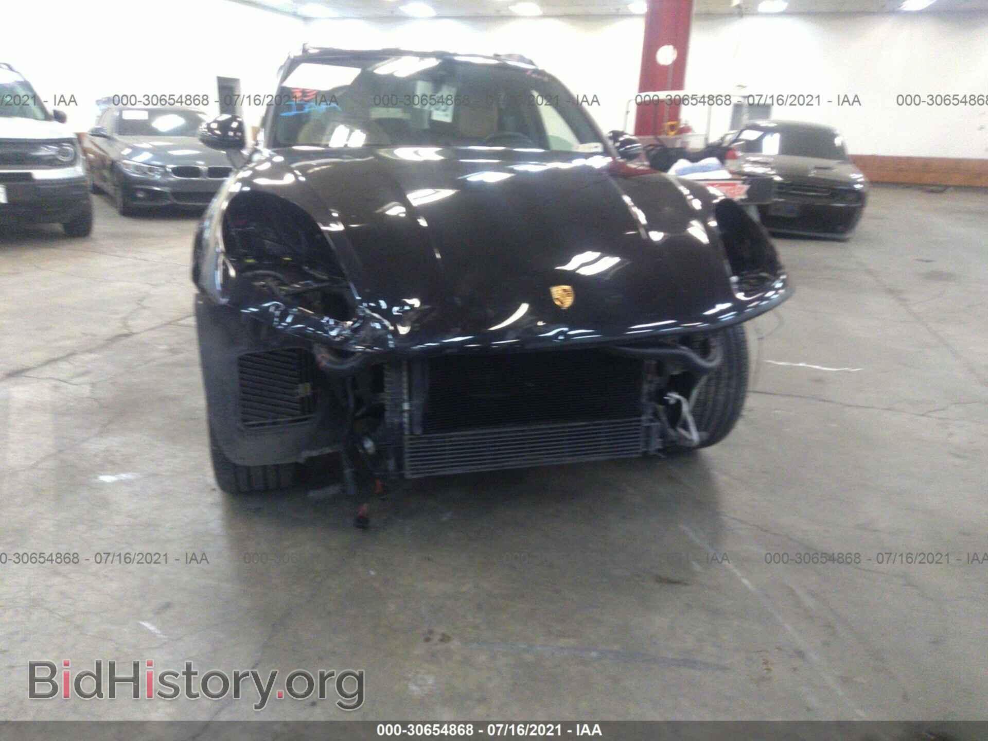 2017 PORSCHE MACAN - VIN: WP1AB2A55HLB10359 - Фото 6