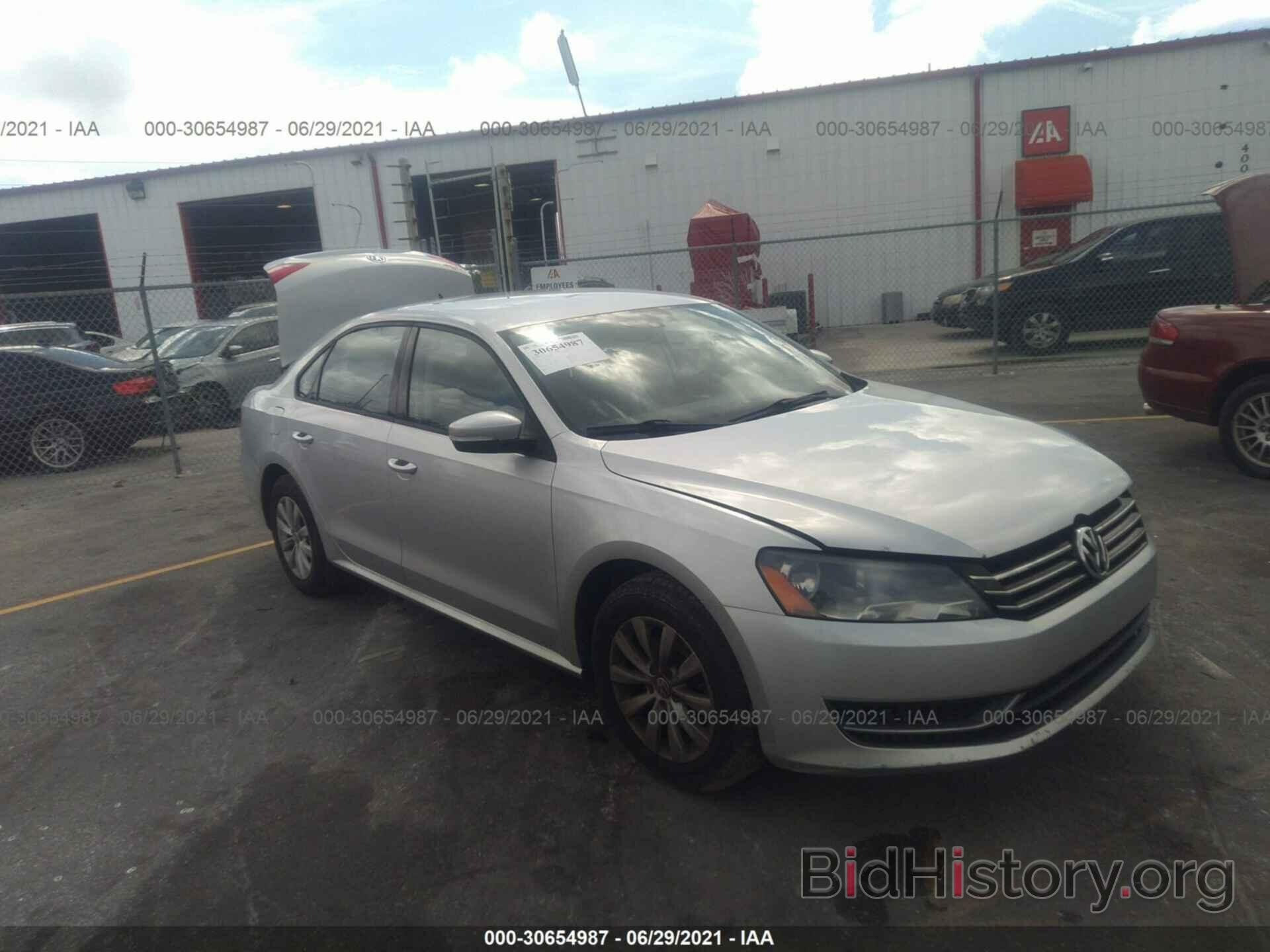 Photo 1VWAP7A35DC010073 - VOLKSWAGEN PASSAT 2013