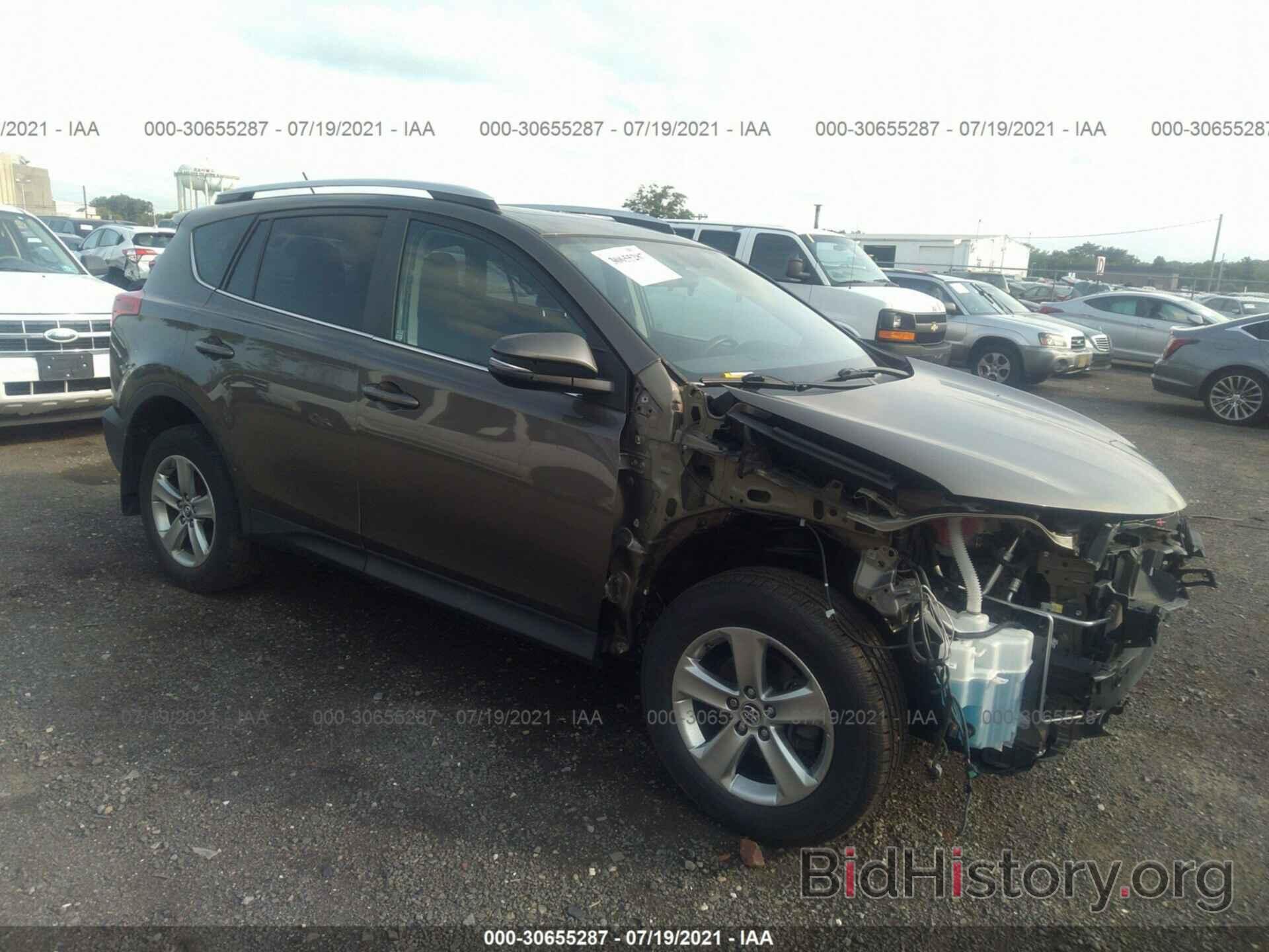 Photo 2T3RFREV0FW337495 - TOYOTA RAV4 2015