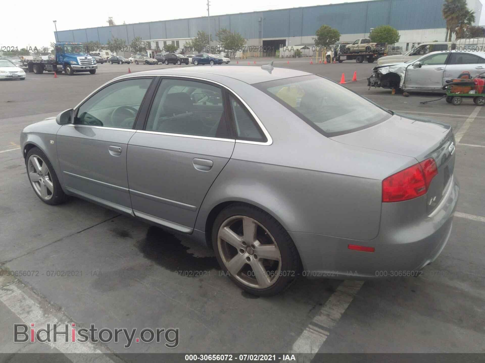 2008 AUDI A4 - VIN: WAUDH78E98A057951 - Фото 3