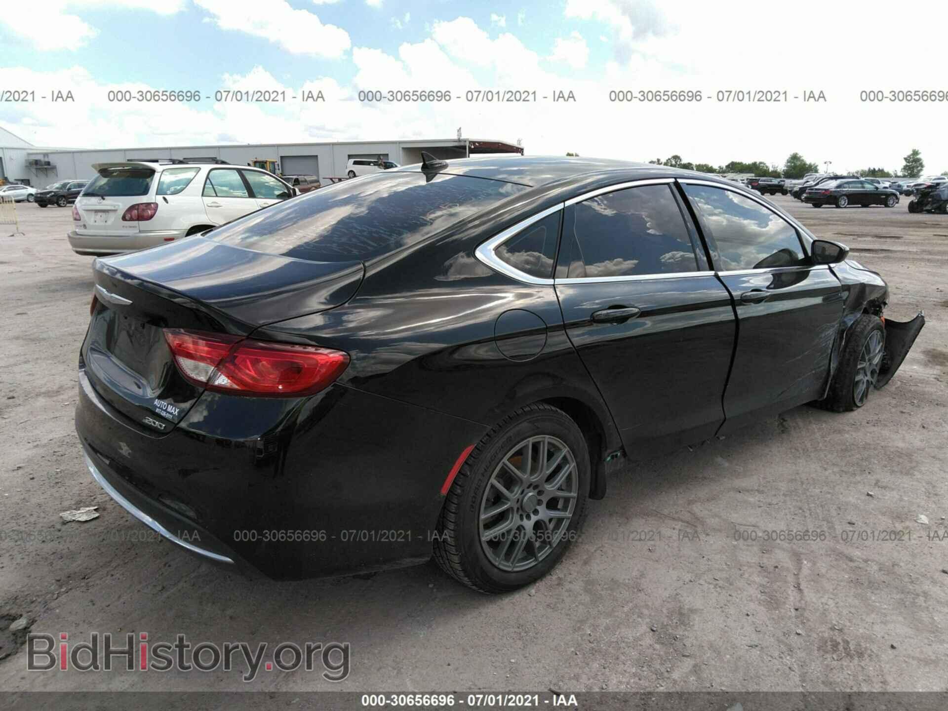 2015 CHRYSLER 200 - VIN: 1C3CCCAB3FN737621 - Photo 4