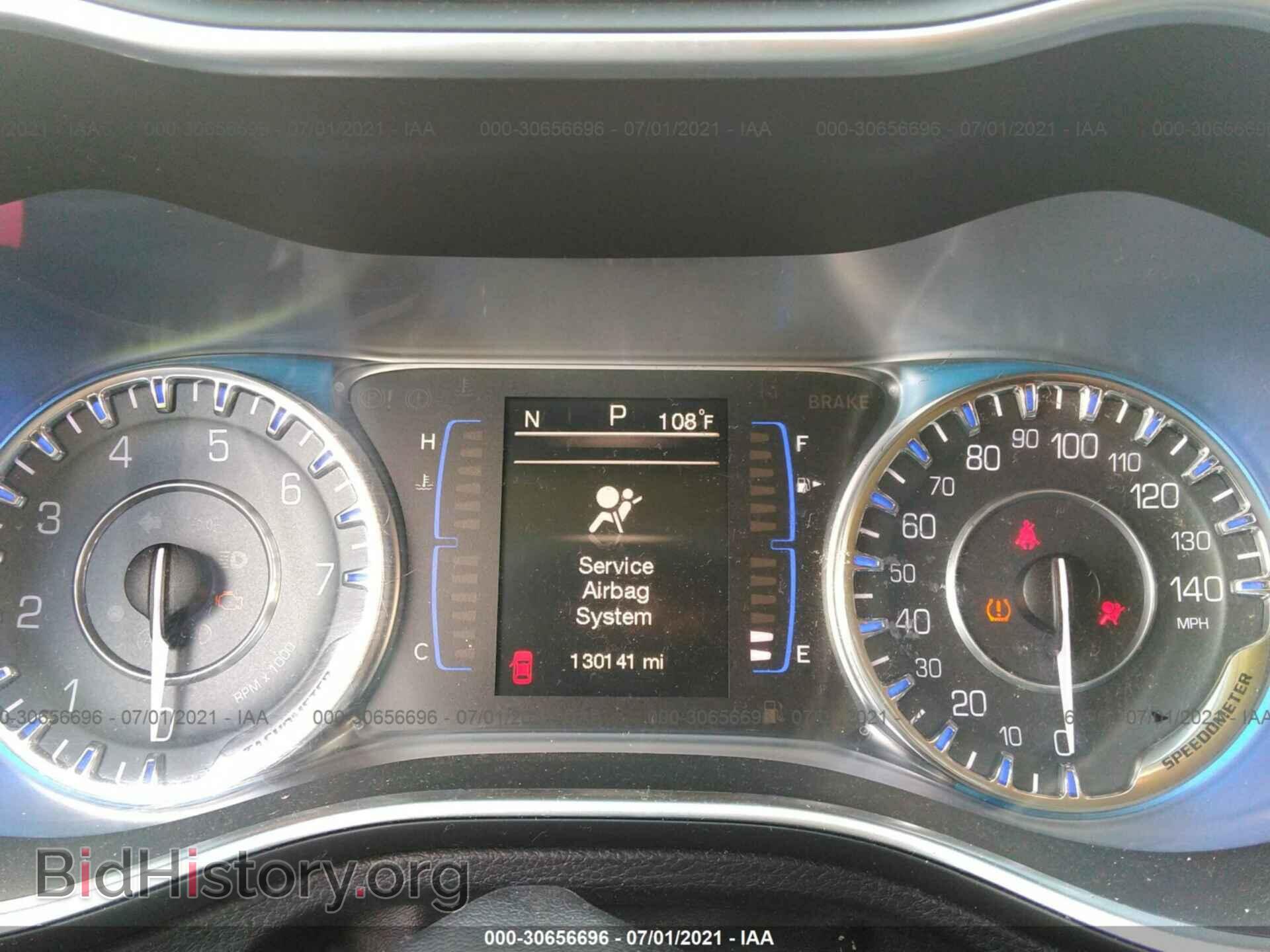 2015 CHRYSLER 200 - VIN: 1C3CCCAB3FN737621 - Photo 7