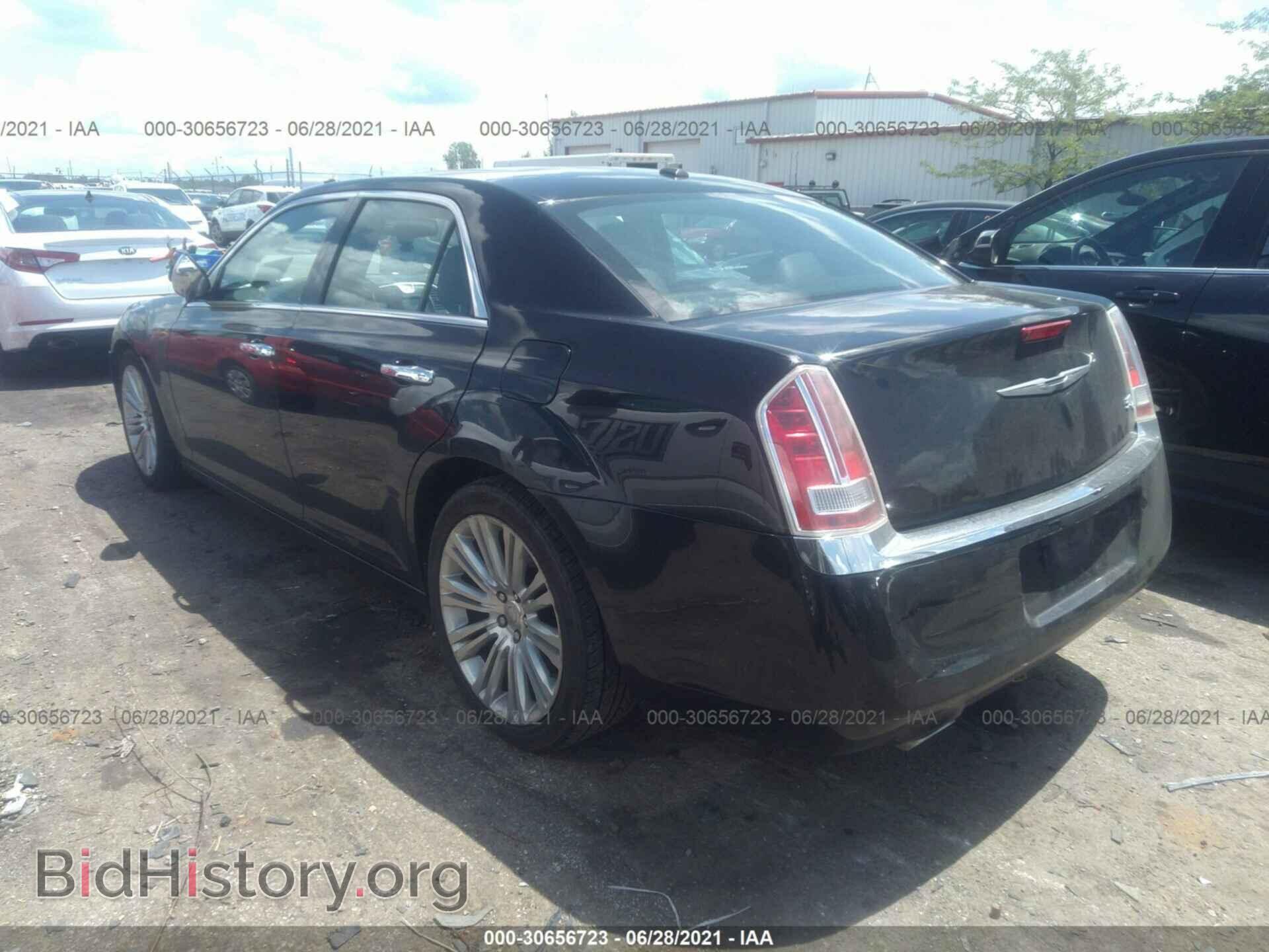 2013 CHRYSLER 300 - VIN: 2C3CCAET3DH652761 - Photo 3