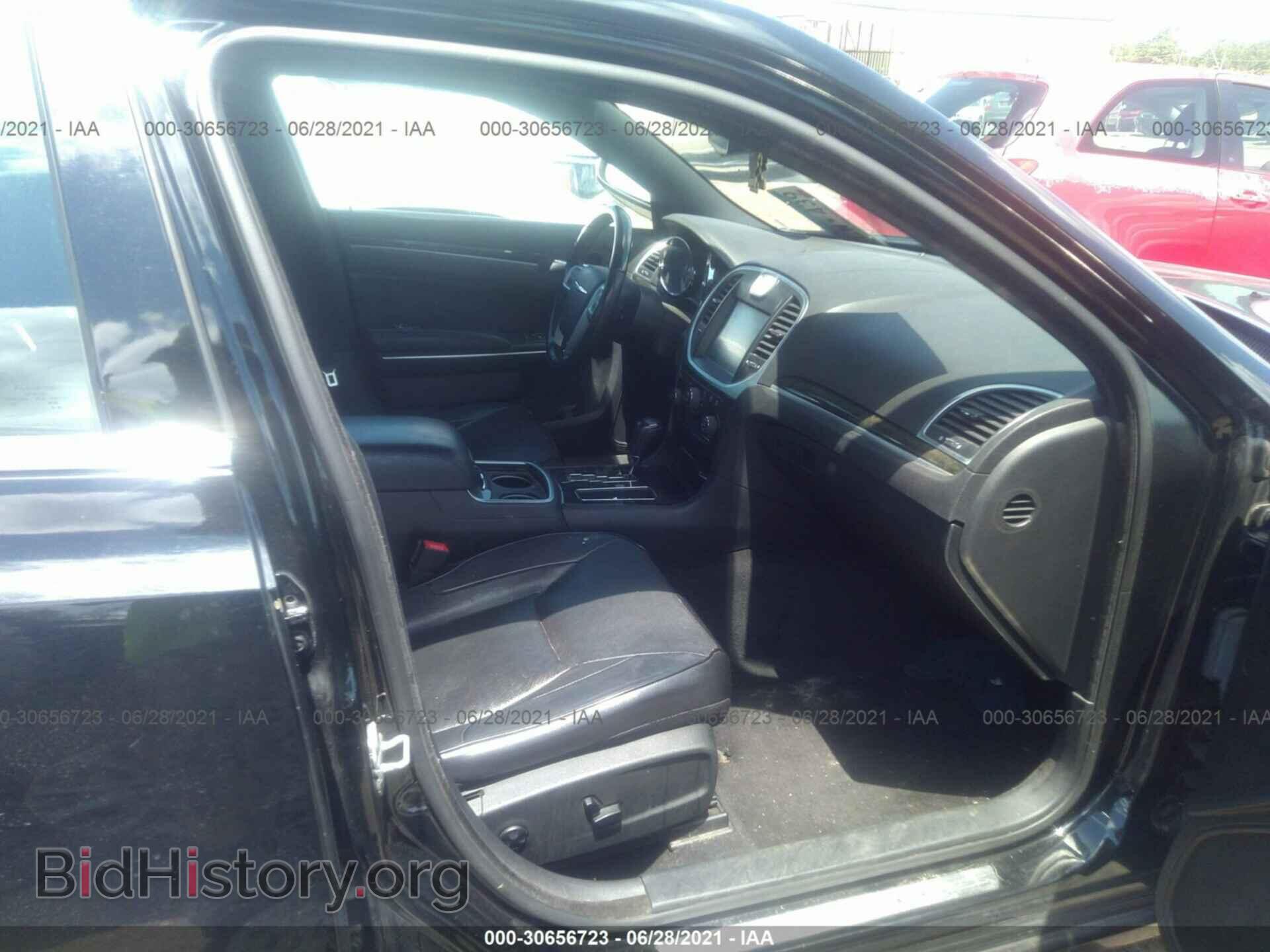 2013 CHRYSLER 300 - VIN: 2C3CCAET3DH652761 - Photo 5