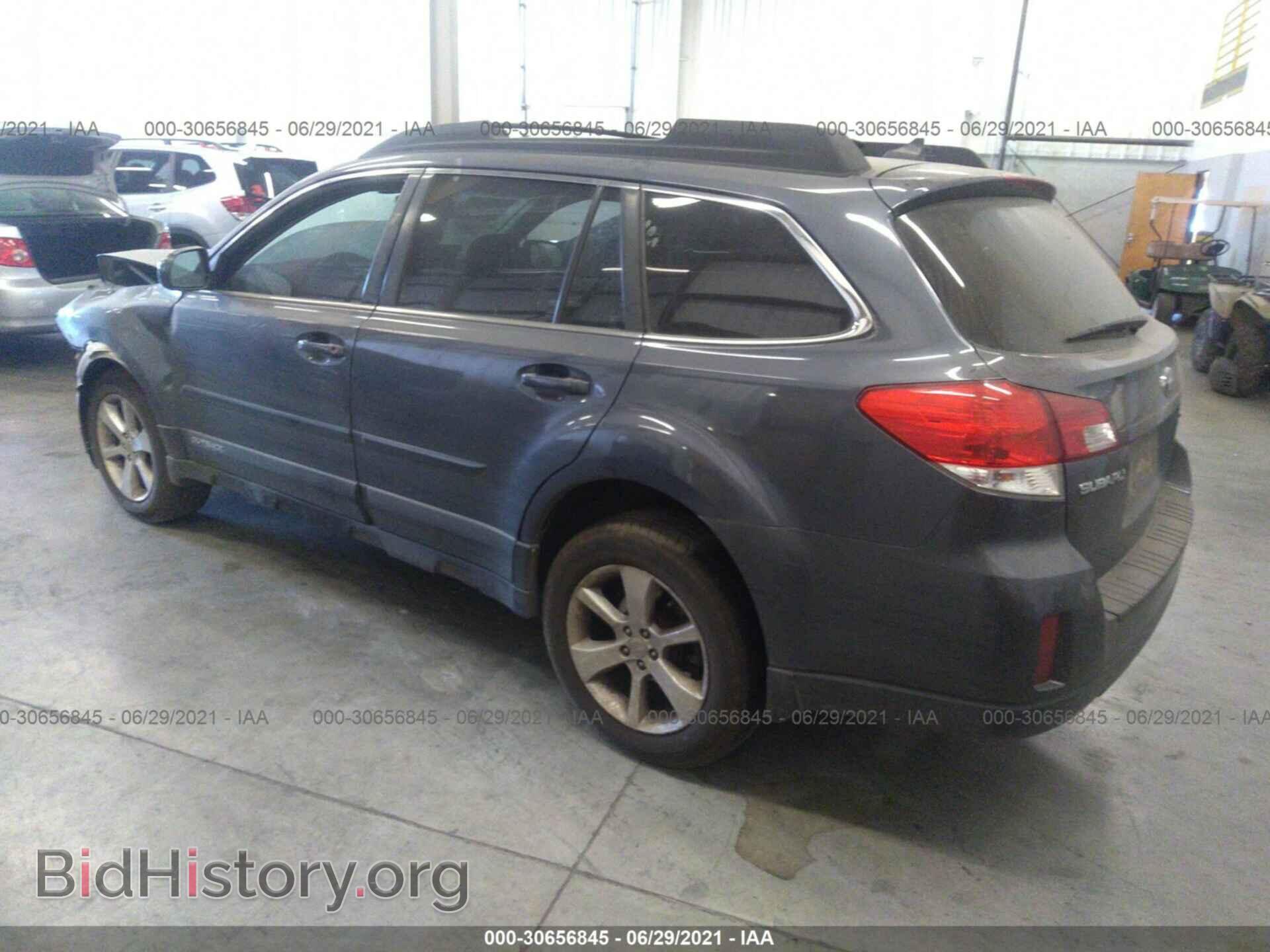 2014 SUBARU OUTBACK - VIN: 4S4BRBEC0E3250594 - Фото 3