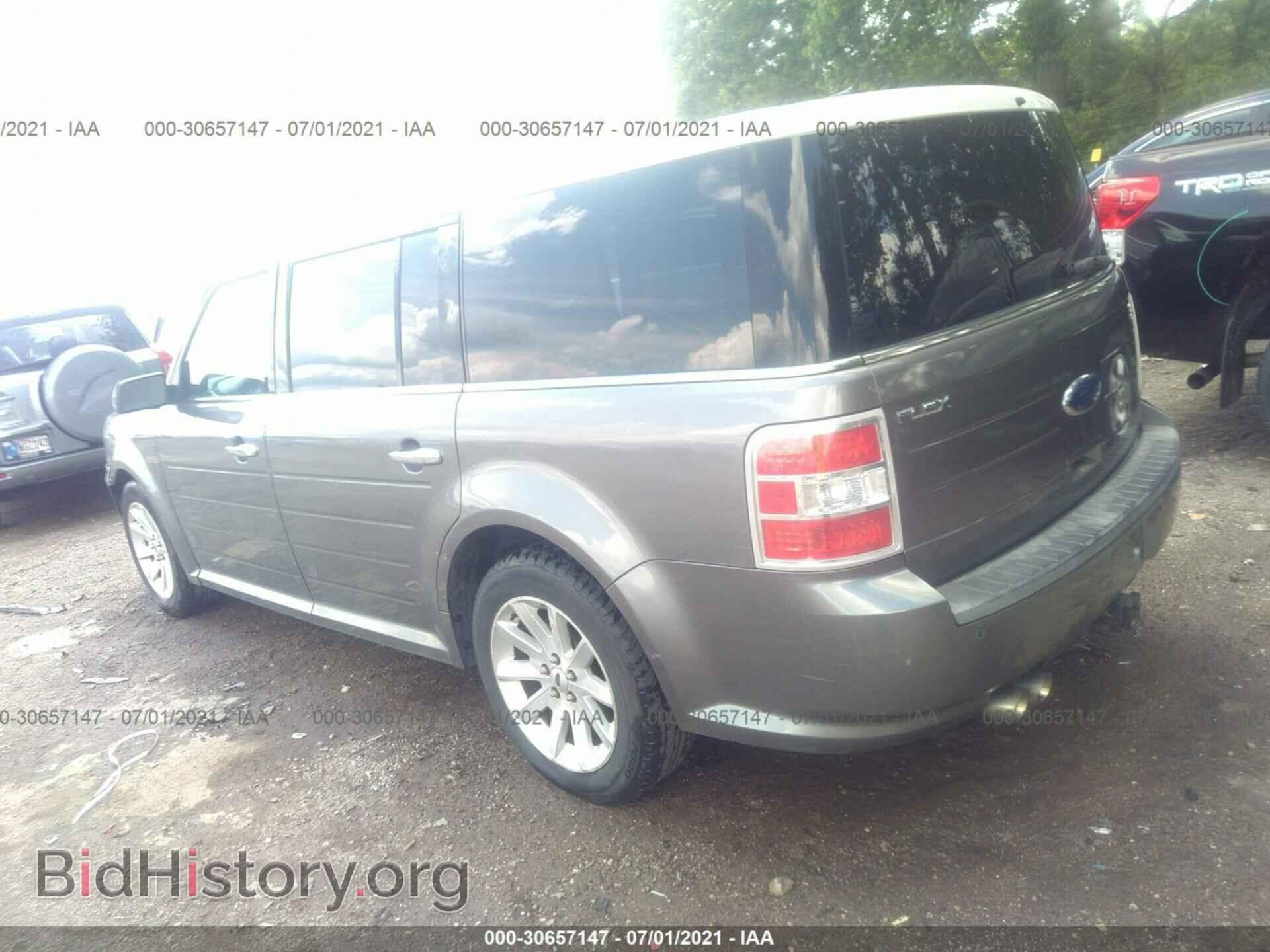 2009 FORD FLEX - VIN: 2FMEK62C79BA08100 - Фото 3