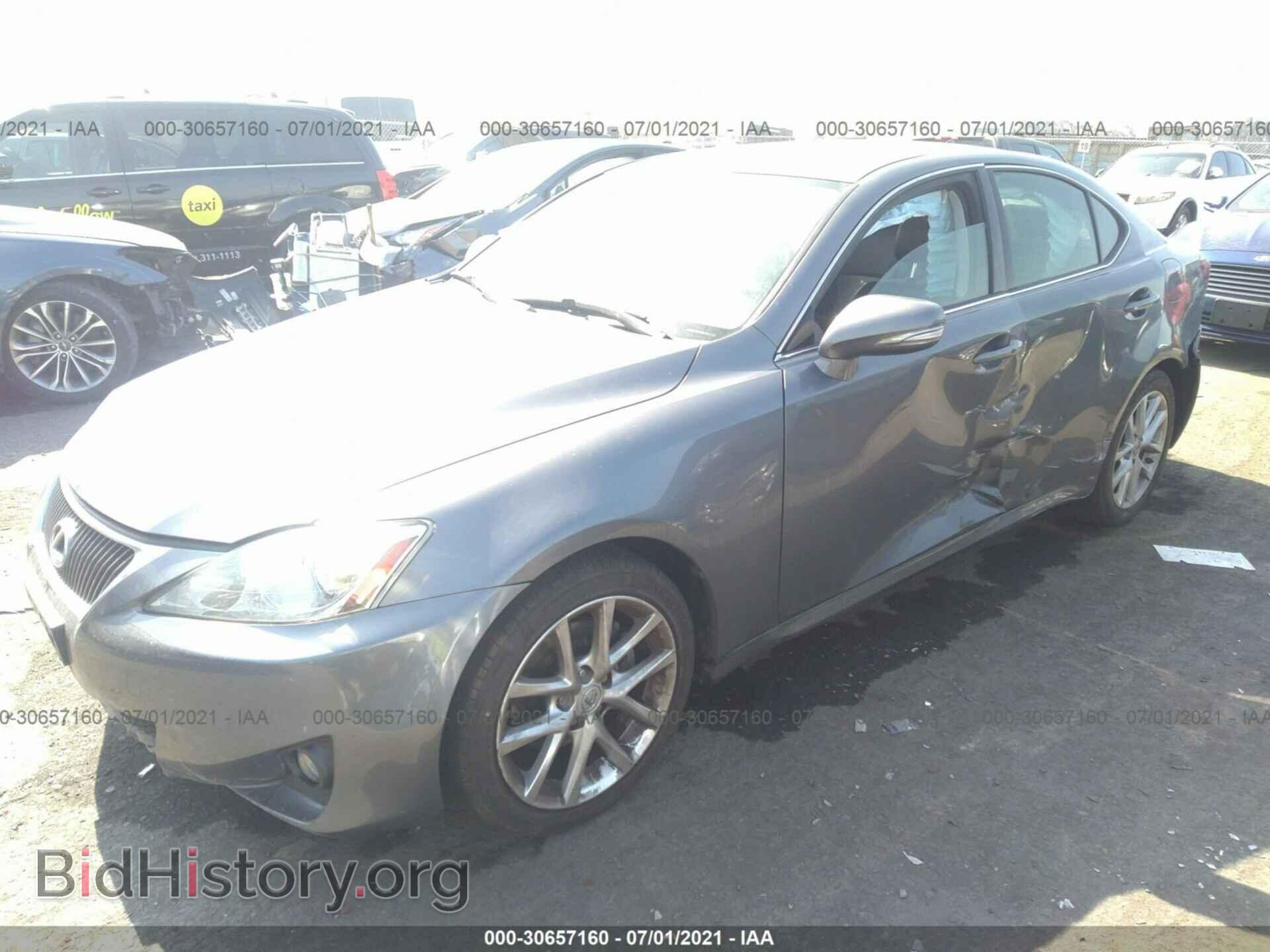 2012 LEXUS IS 250 - VIN: JTHBF5C21C2103128 - Фото 2