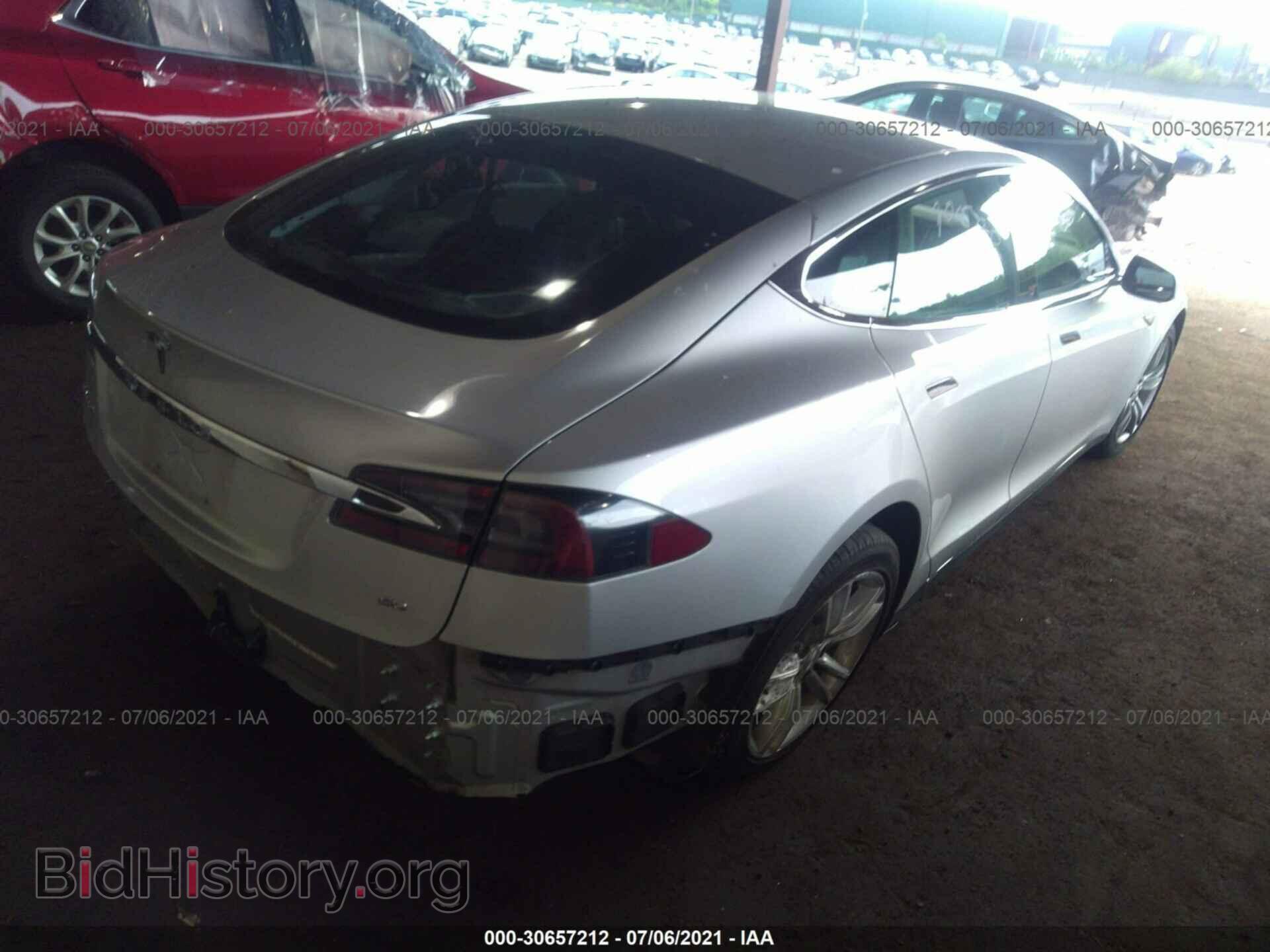 2013 TESLA MODEL S - VIN: 5YJSA1DG1DFP12110 - Photo 4