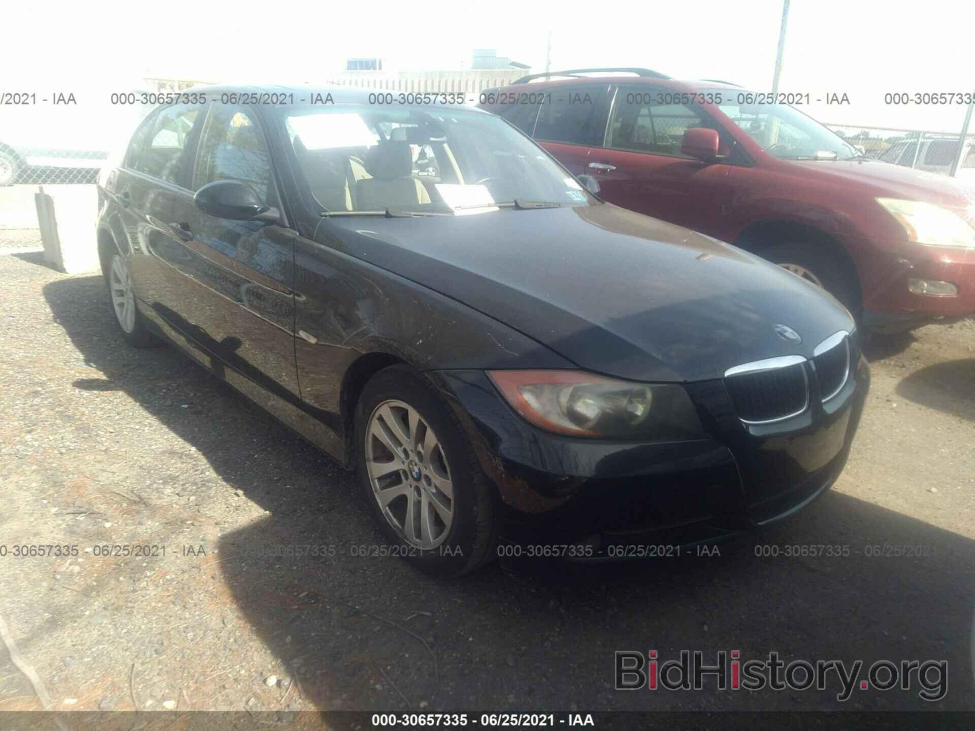 Фотография WBAVA33567KX80349 - BMW 3 SERIES 2007