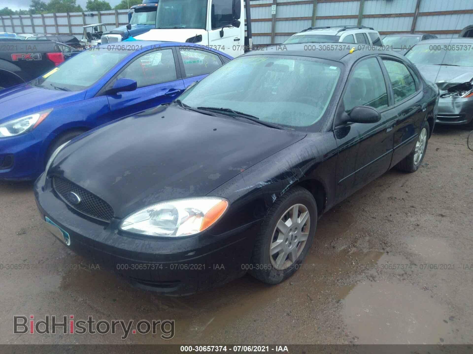 2006 FORD TAURUS - VIN: 1FAFP53U76A102504 - Фото 2