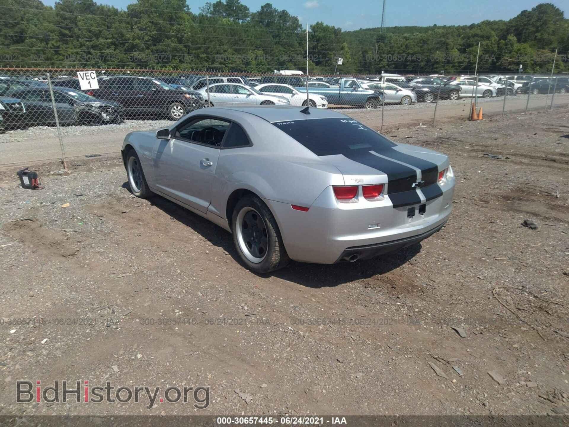 2010 CHEVROLET CAMARO - VIN: 2G1FA1EV6A9186421 - Фото 3